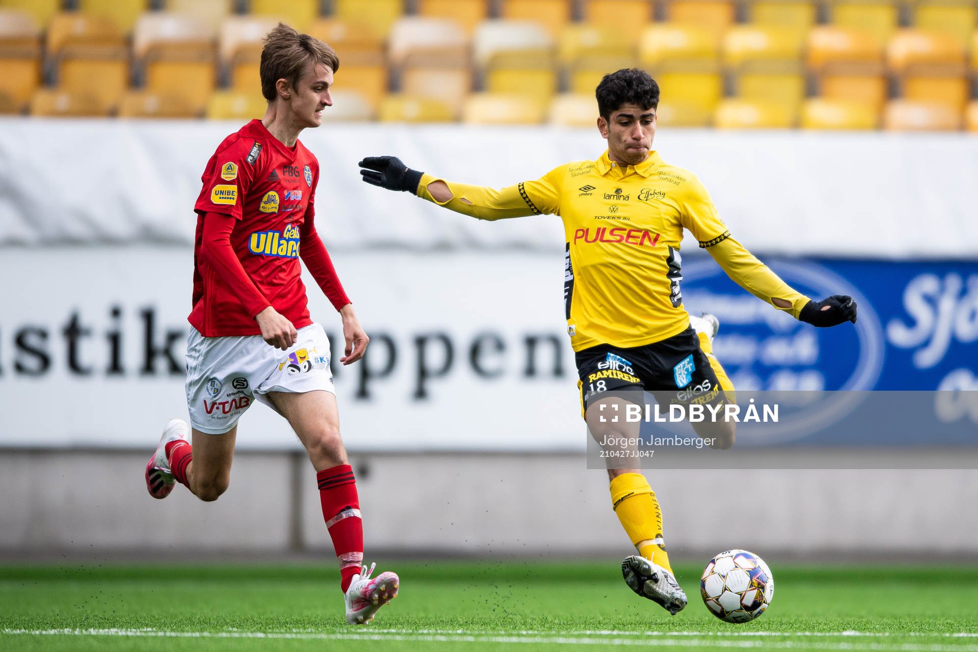 Falkenbergs Melker Larsson och Elfsborgs Ahmed Qasem