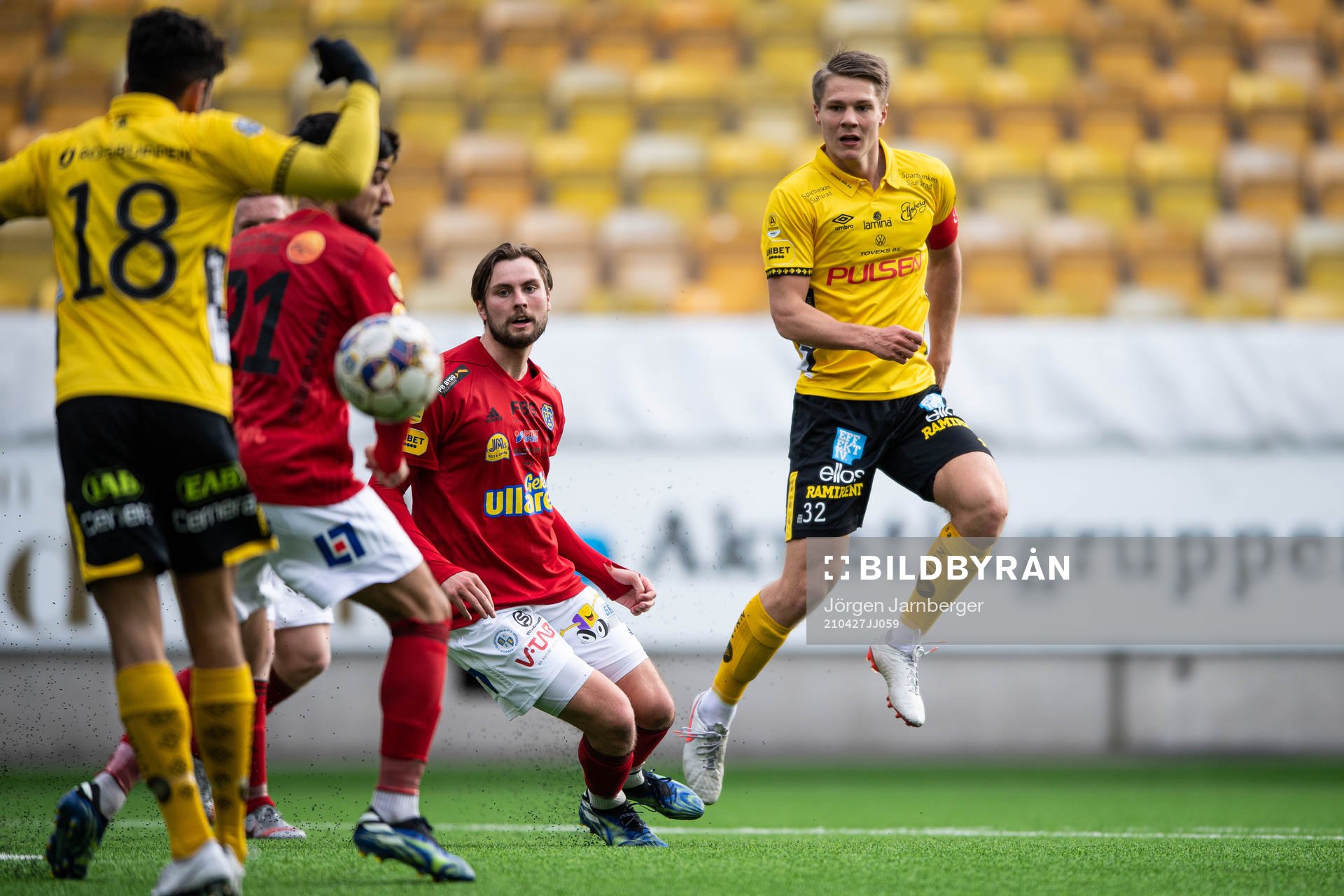 Elfsborgs Gustav Broman och Falkenbergs Axel Norén
