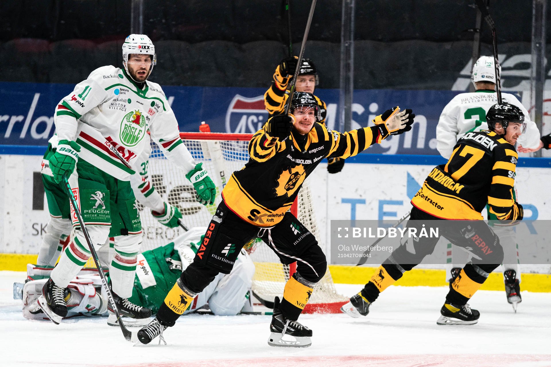 Skellefteås Niclas Burström jublar