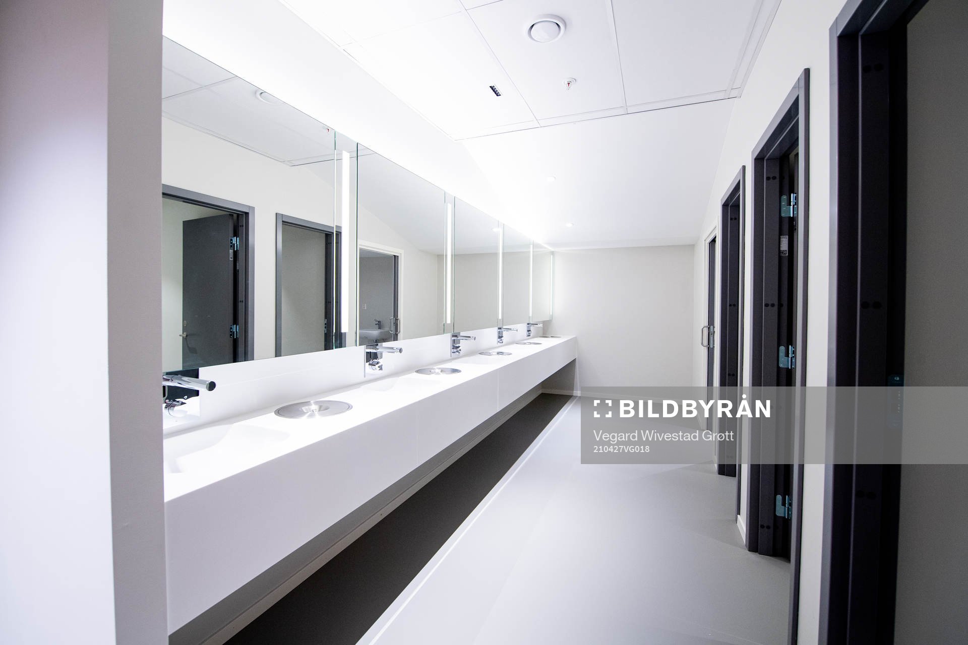 General interior view of the home team bathroom at Ullevaal