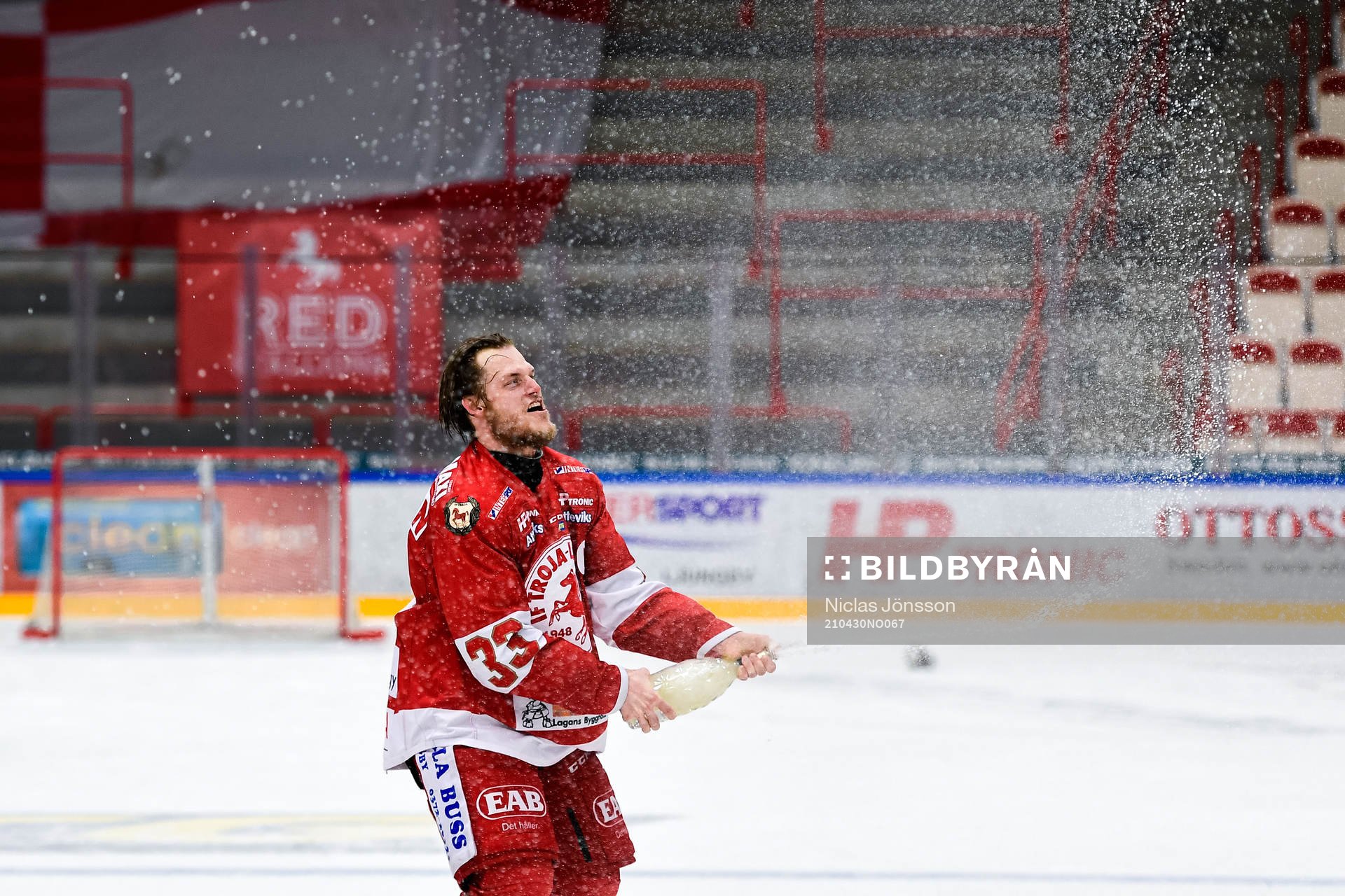 Troja/Ljungbys Daniel Karlsson Thörnros jublar