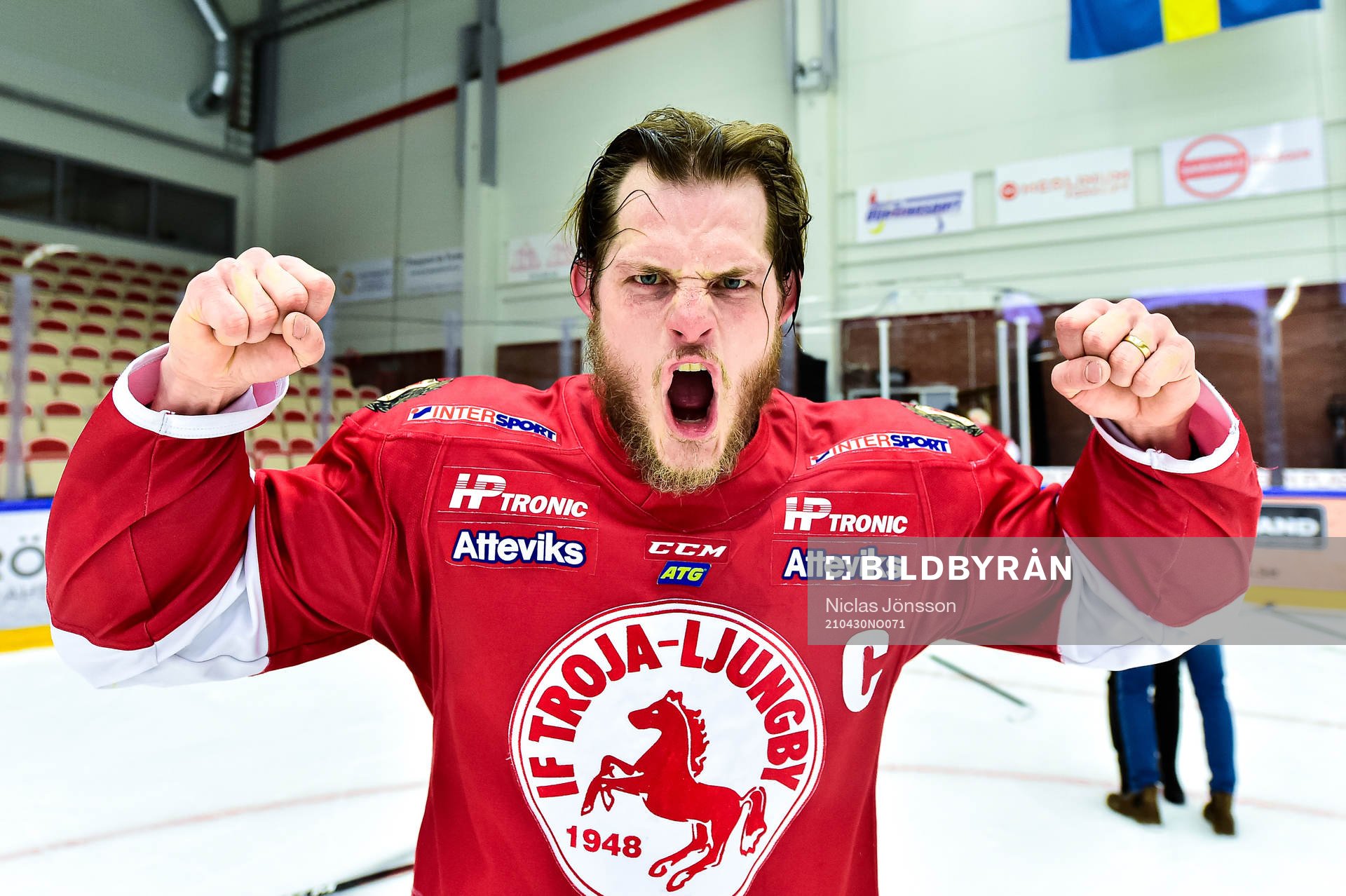 Troja/Ljungbys Daniel Karlsson Thörnros jublar