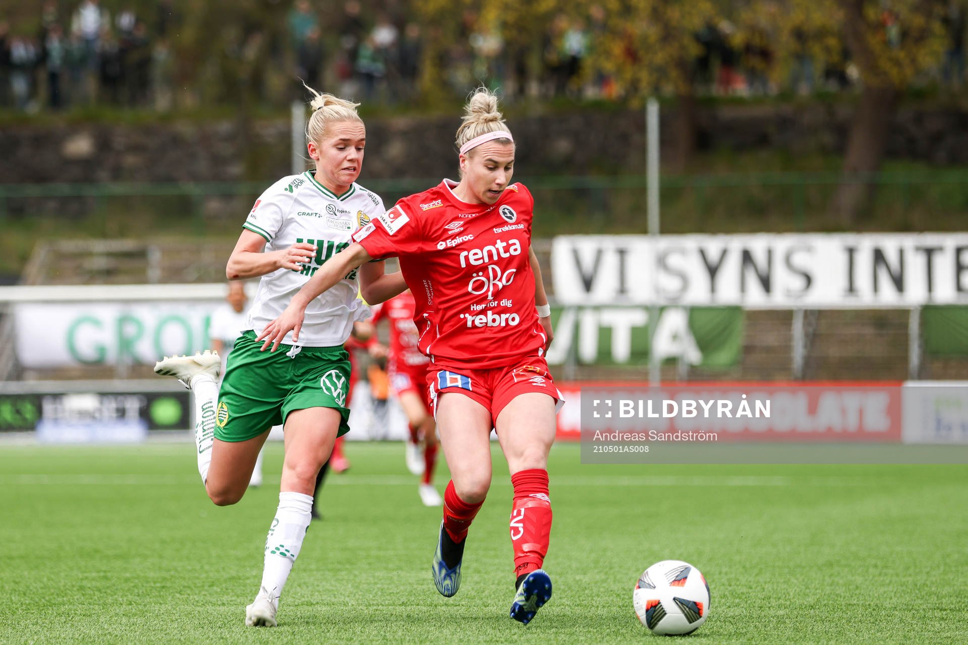 Hammarbys Hanna Lundkvist och Örebros Jenna Hellstrom