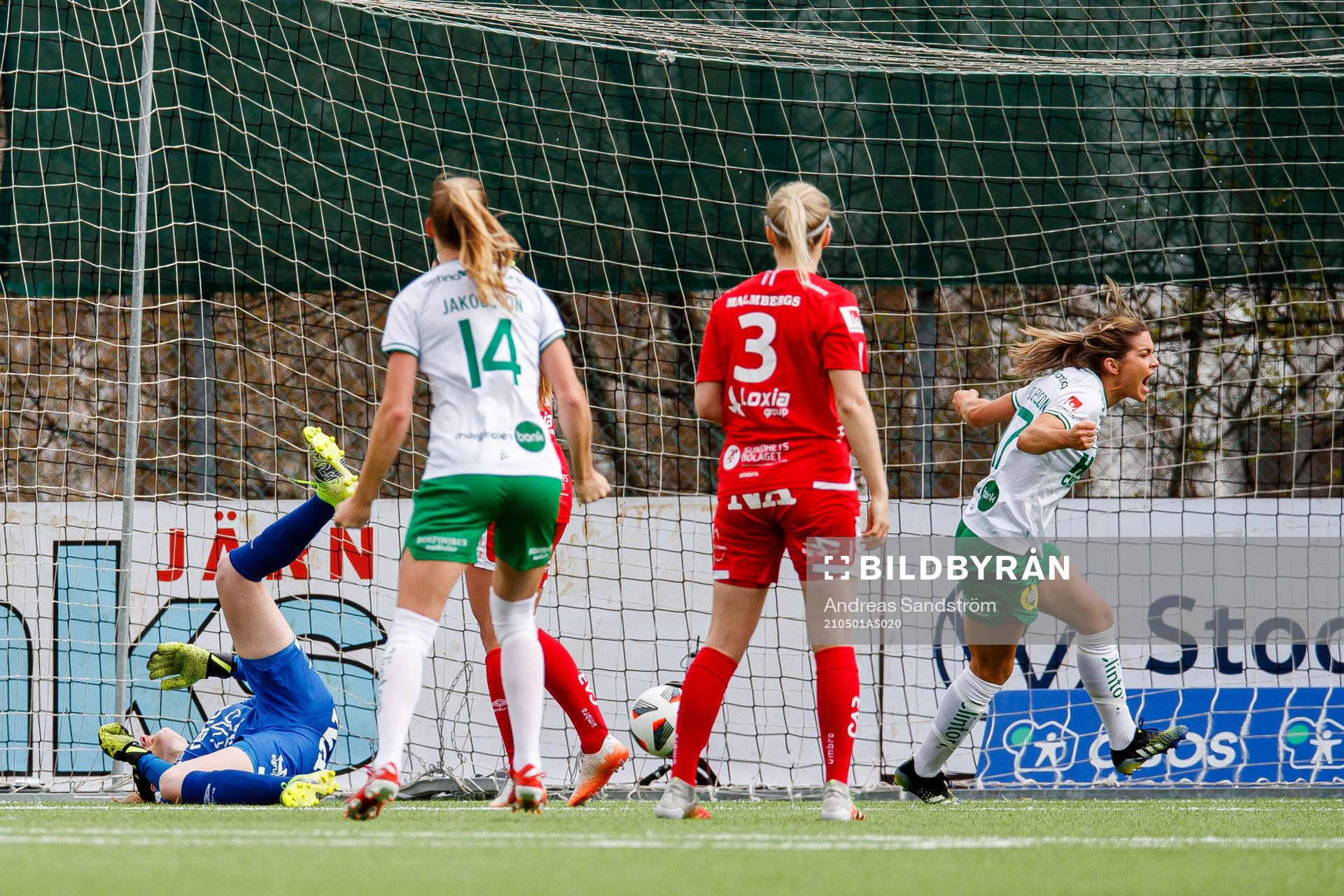 Hammarbys Hanna Folkesson jublar