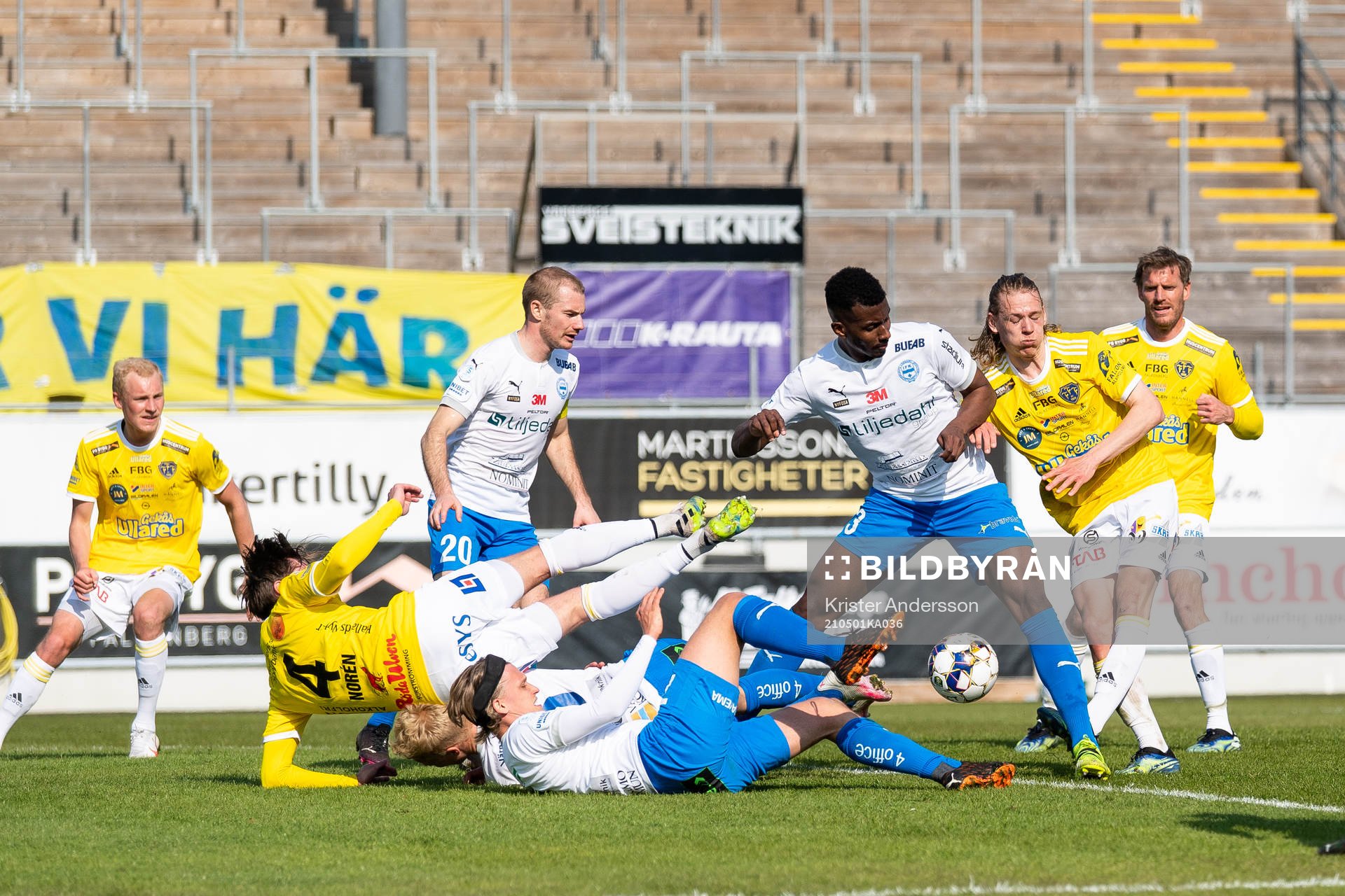 Värnamos Bernardo Vilar Estevao Jeronimo och Falkenbergs