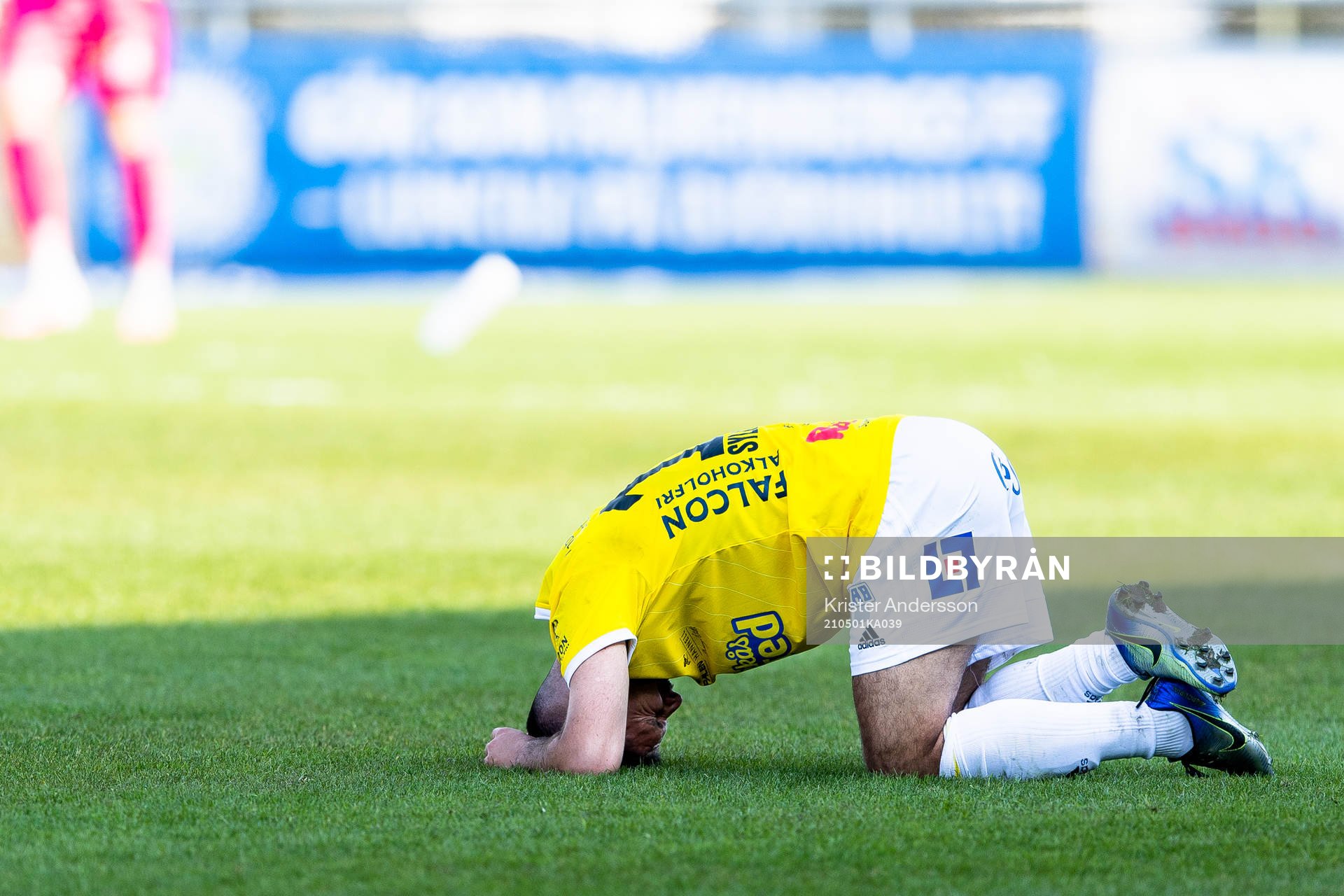 Falkenbergs Edi Sylisufaj deppar