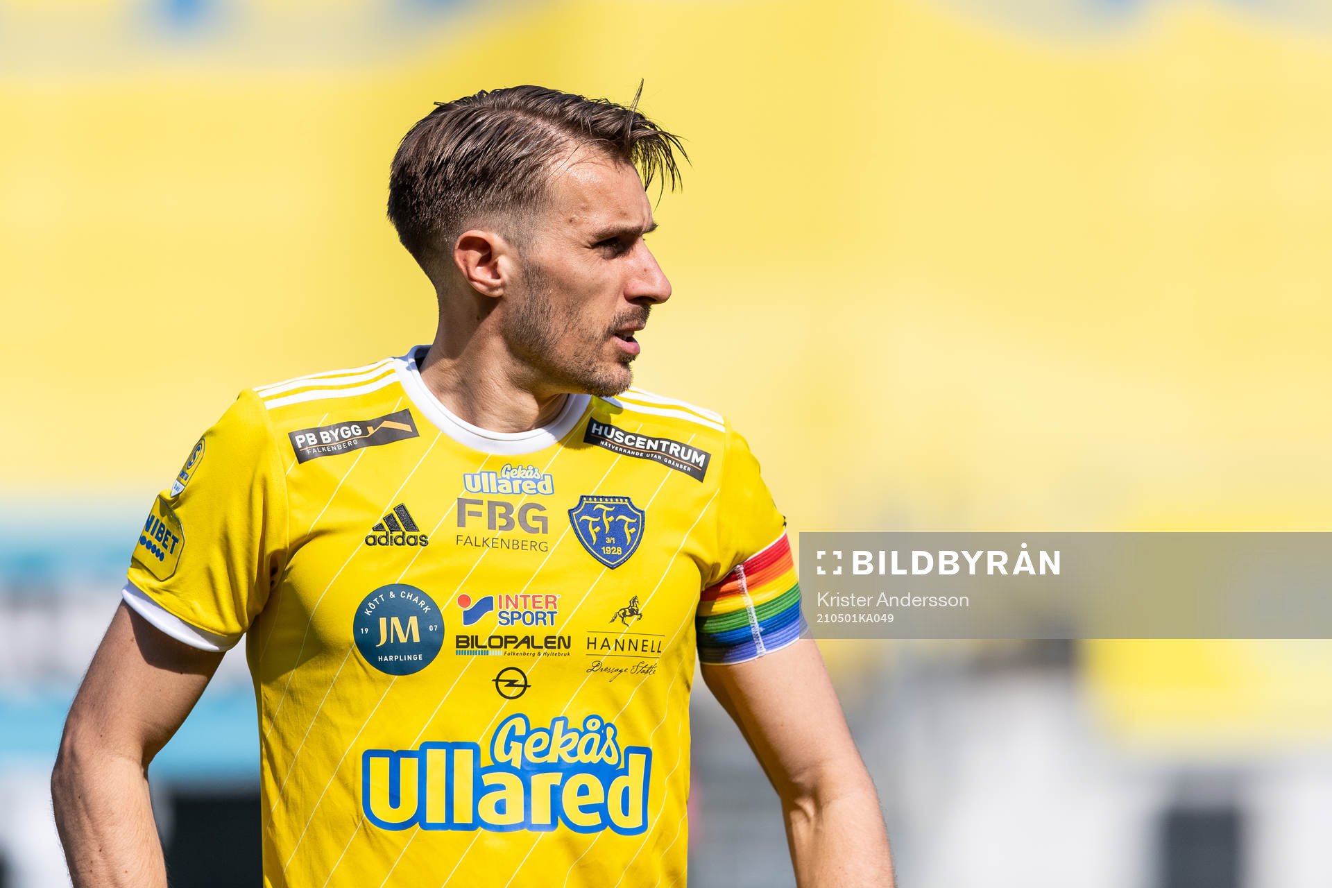 Falkenbergs Tobias Karlsson före fotbollsmatchen i