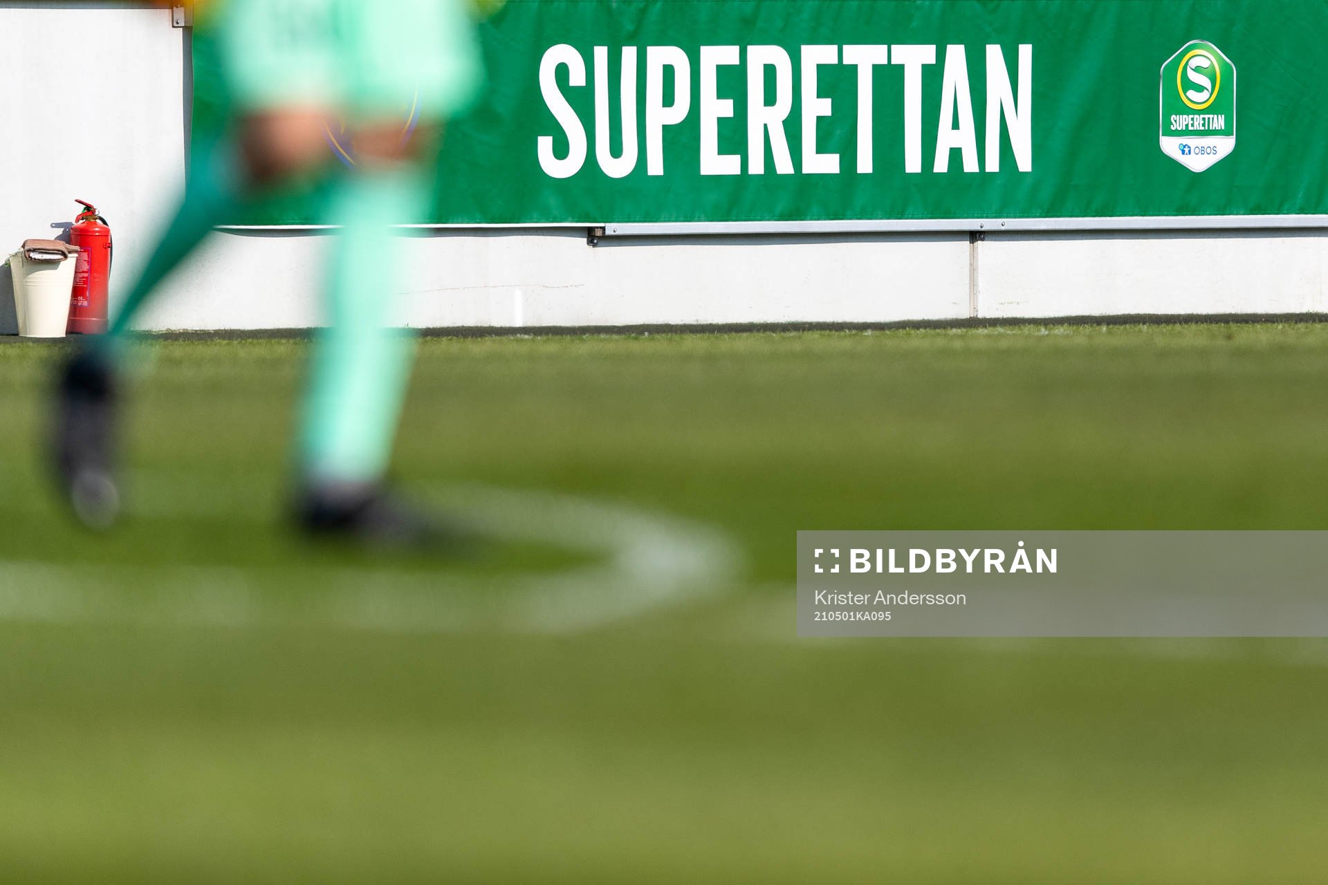 Banderoll med superettan