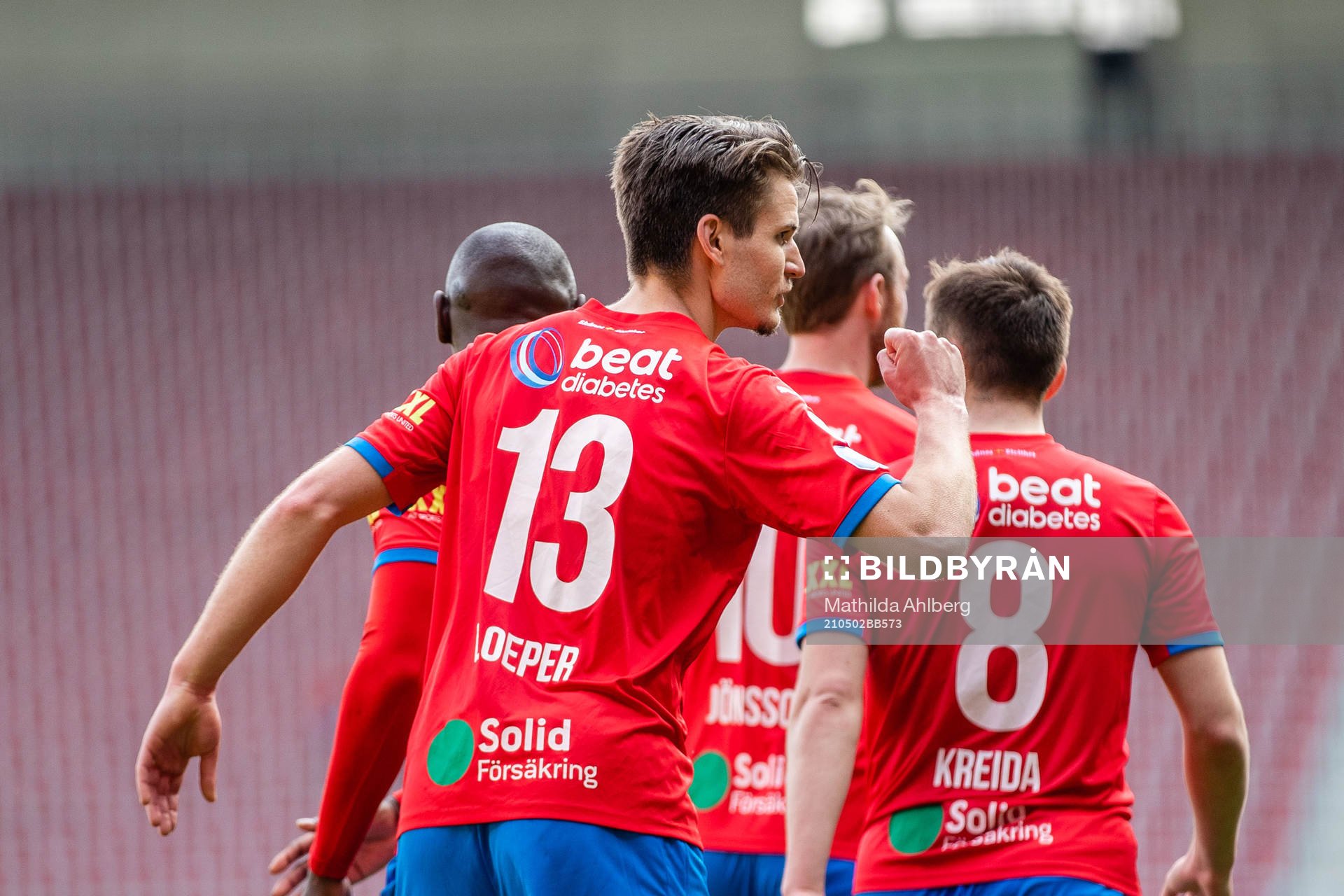 Helsingborgs Wilhelm Loeper jublar med lagkamrater