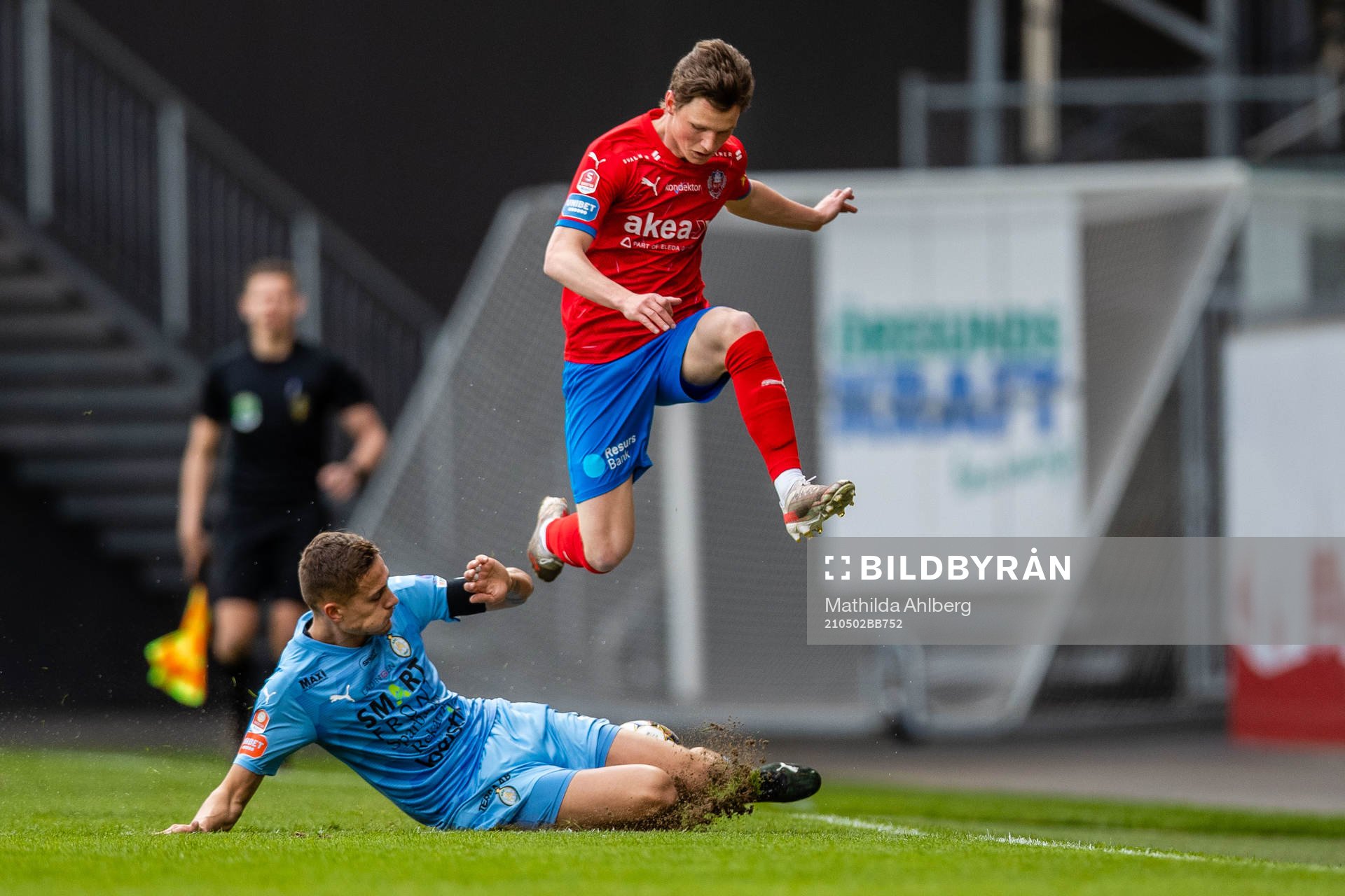 AFC Eskilstunas Pontus Rödin och Helsingborgs Max Svensson