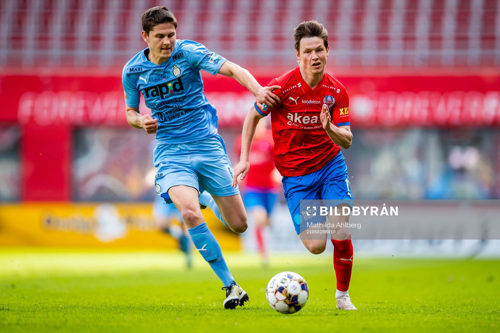 AFC Eskilstunas Rasmus Wikström och Helsingborgs Max