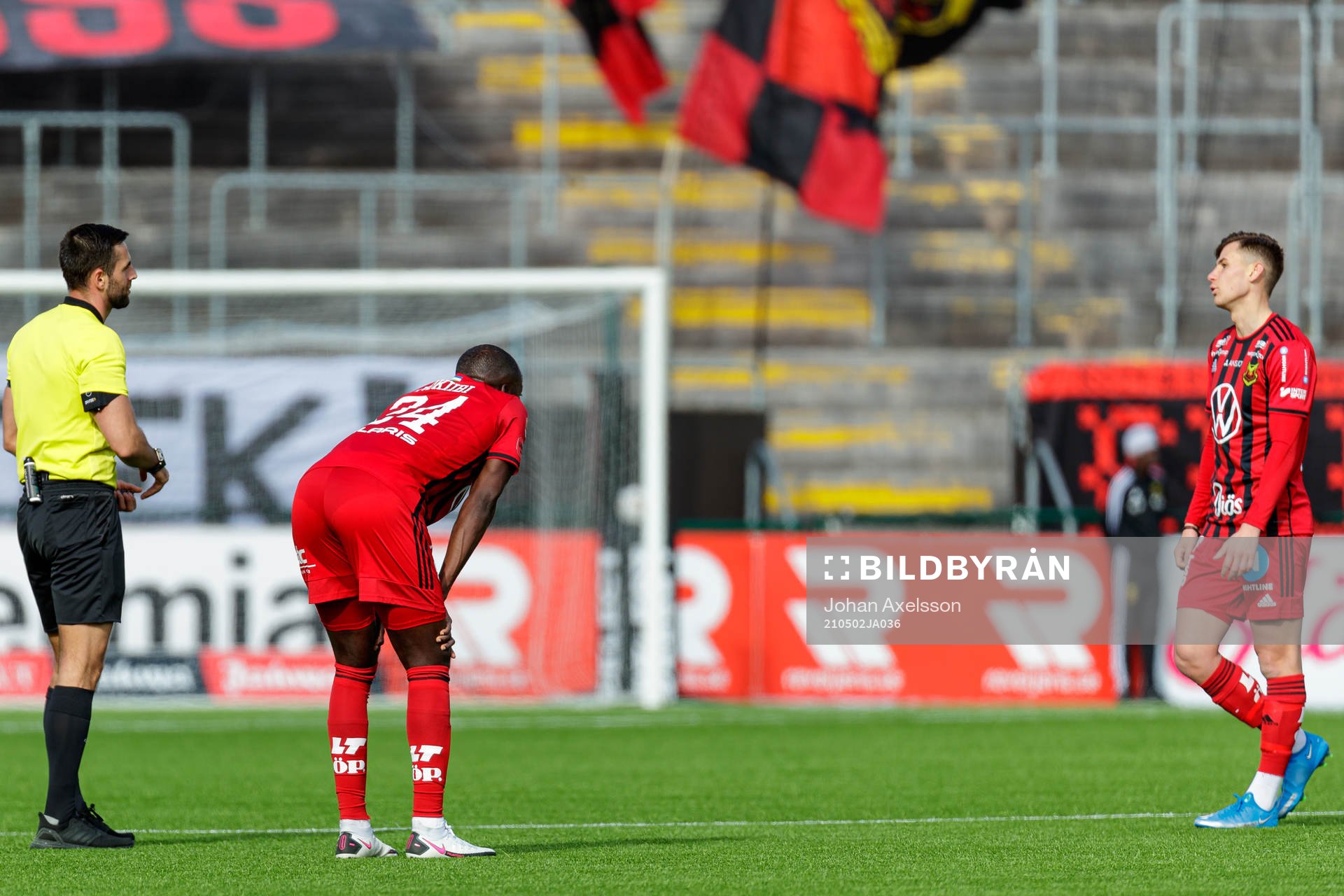 Östersunds Ronald Mukiibi deppar