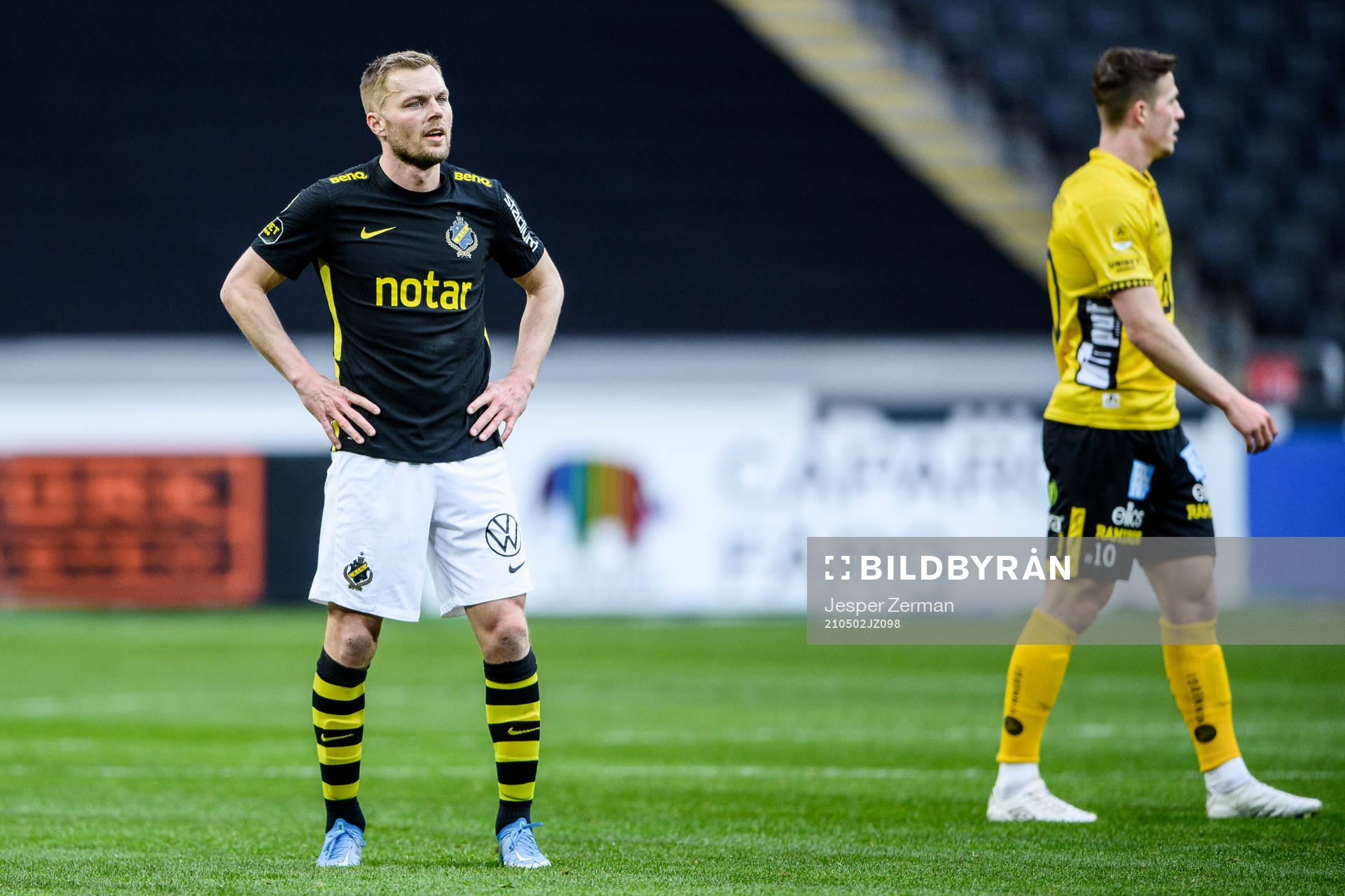 s Sebastian Larsson