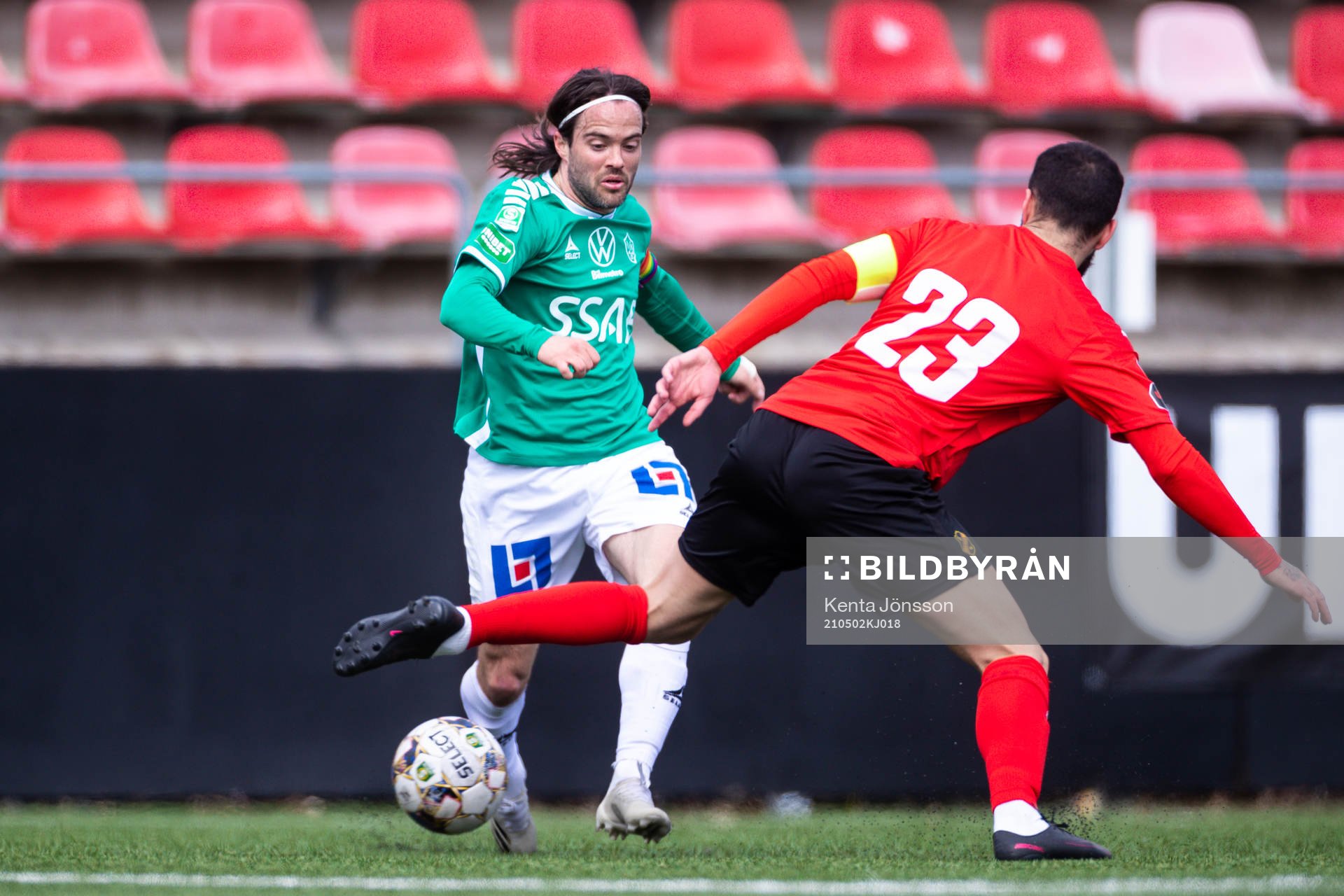 Brages Robbin Sellin och Vasalunds Charbel Georges