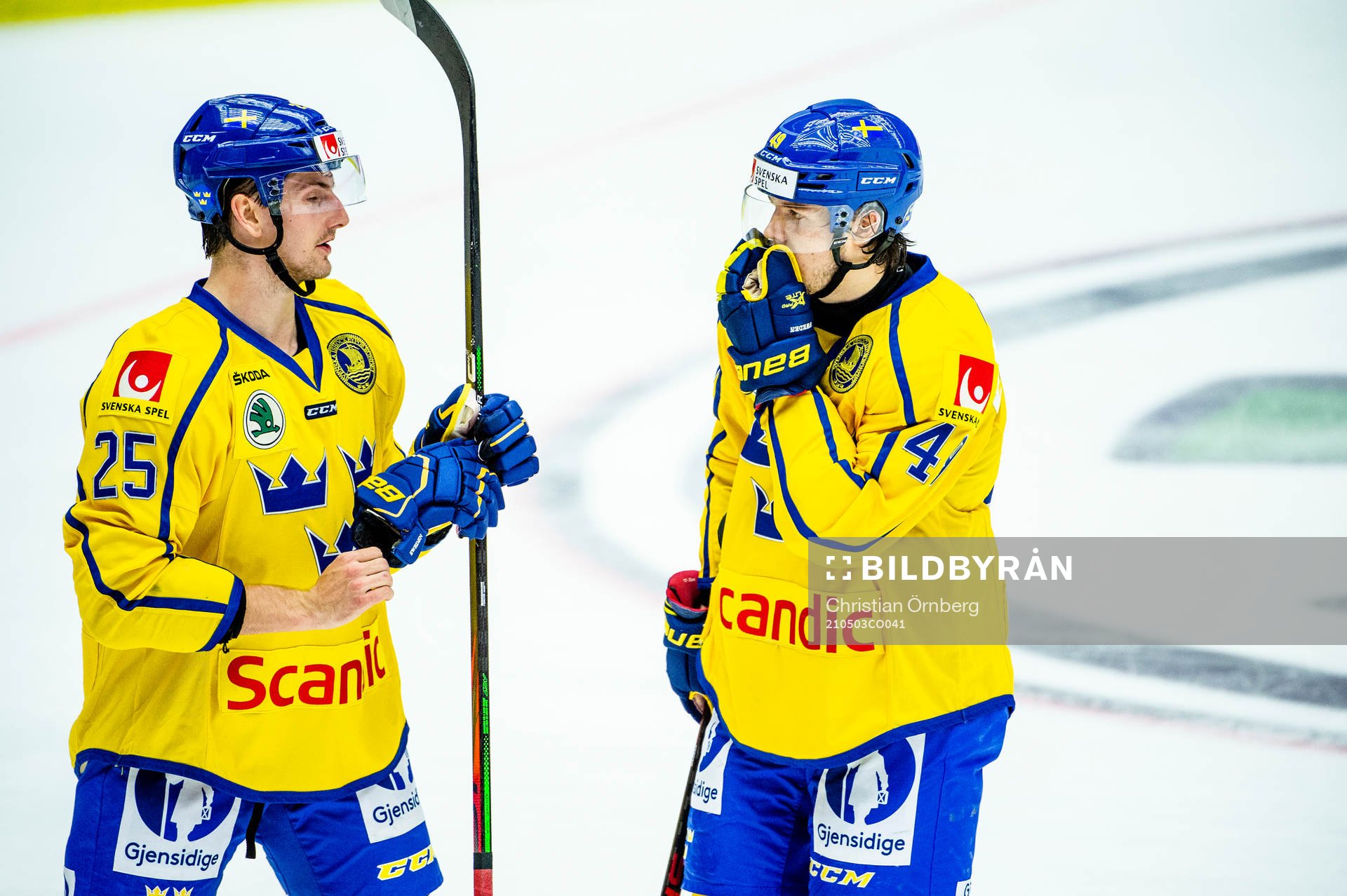 Philip Holm and Filip Hållander of Sweden