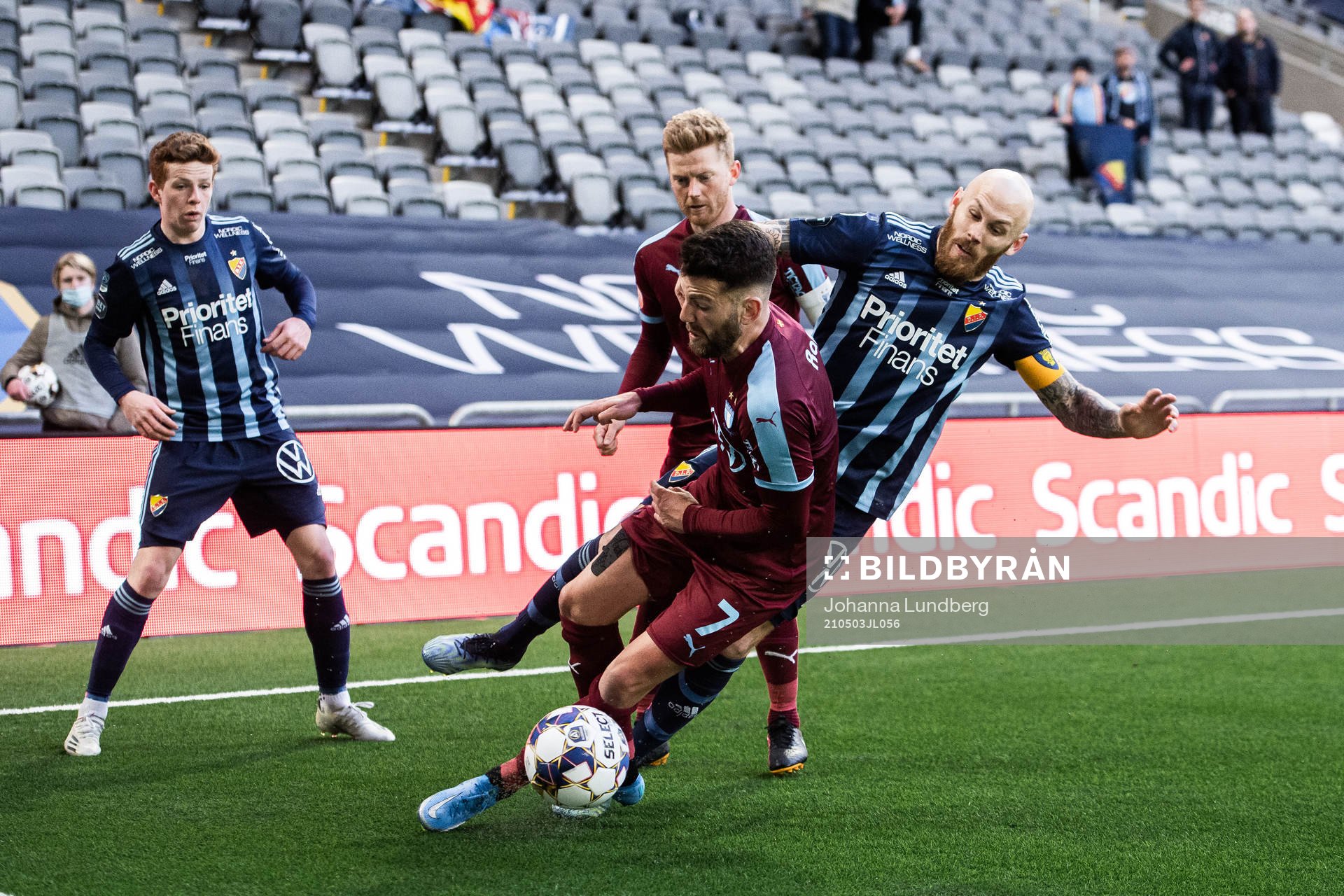 Malmö FFs Erdal Rakip och Djurgårdens Magnus Eriksson