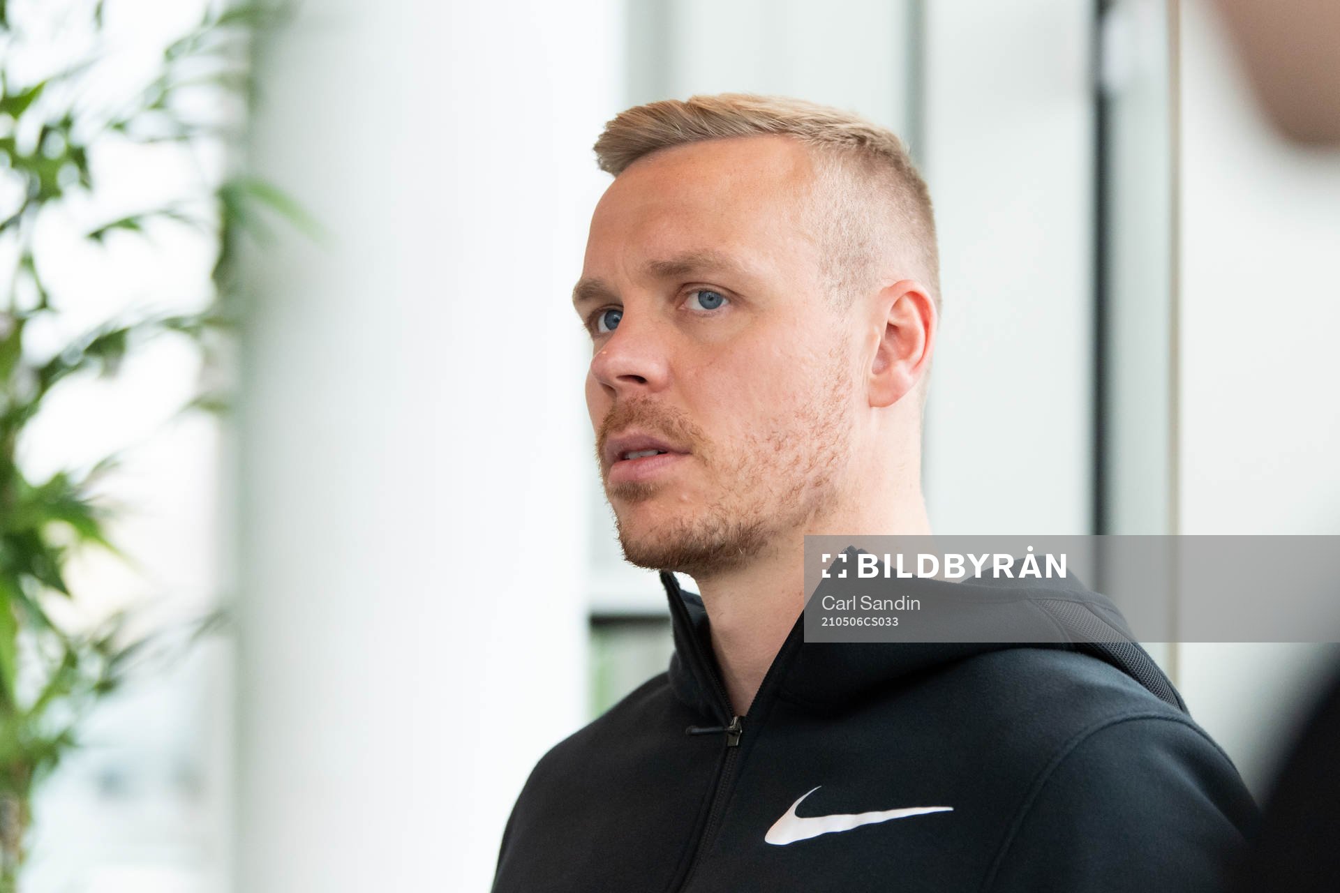 IFK Göteborgs Kolbeinn Sigthorsson blir intervjuad