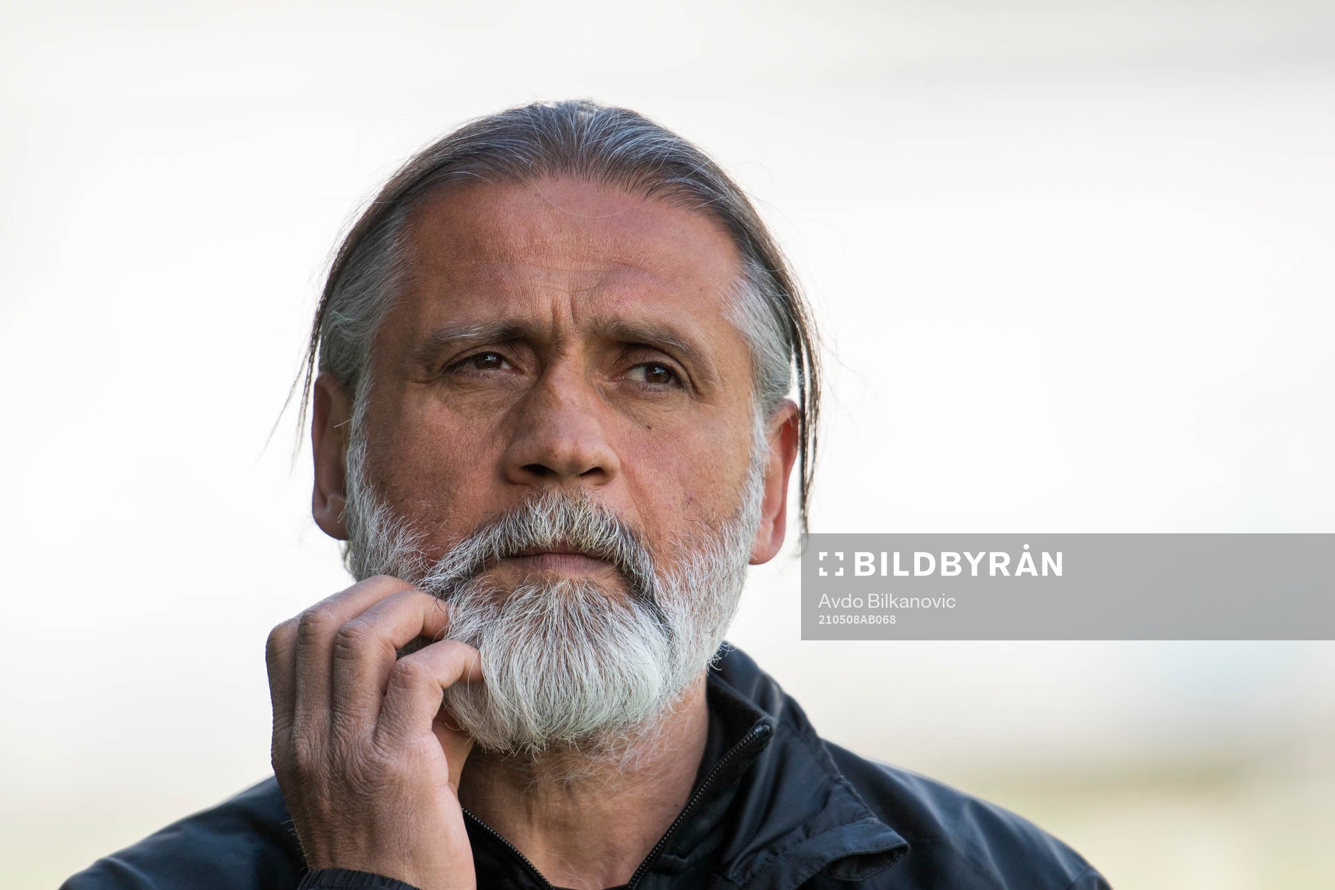 AFC Eskilstunas tränare Özcan Melkemichel