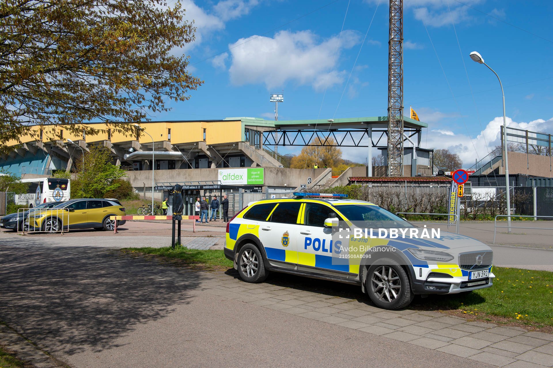 Polisbild utanför Landskrona IP
