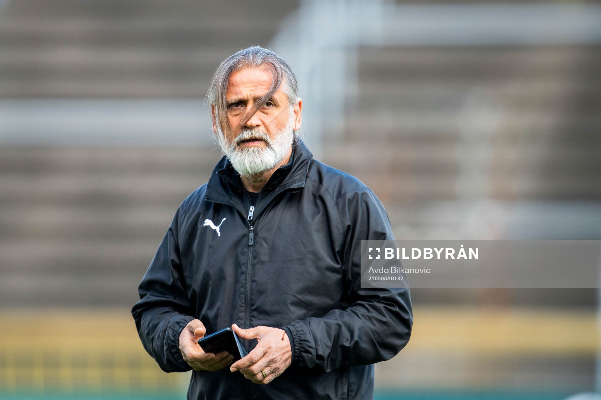 AFC Eskilstunas tränare Özcan Melkemichel