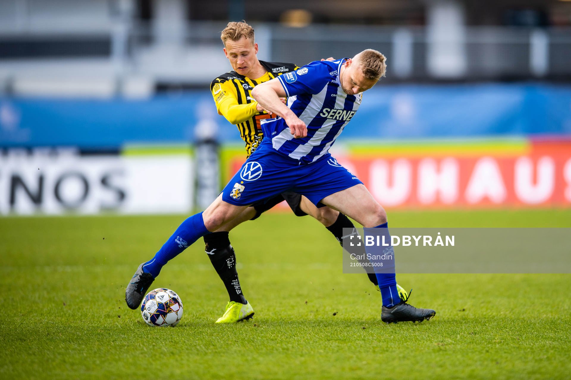 Häckens Gustav Berggren och IFK Göteborgs Kolbeinn