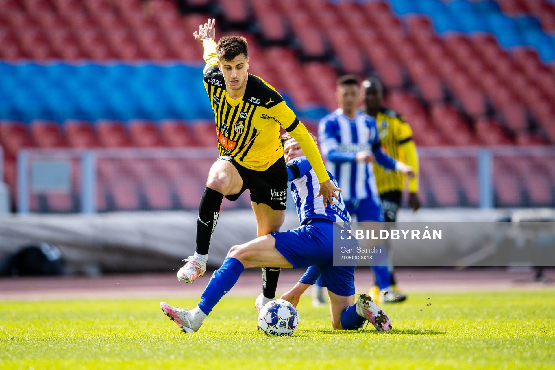 Häckens Alexander Jeremejeff  och IFK Göteborgs Simon