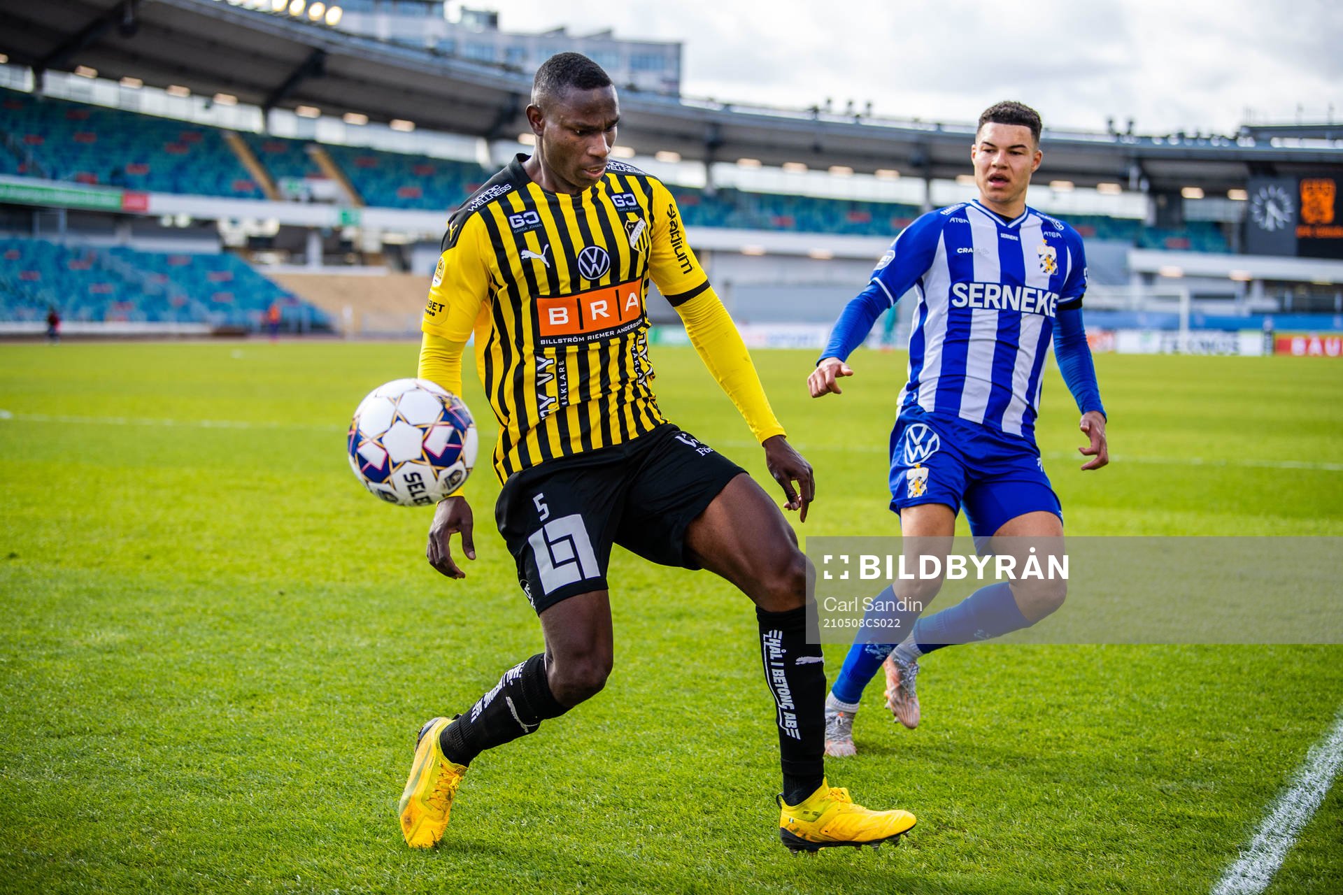Häckens Godswill Ekpolo  och IFK Göteborgs Alexander