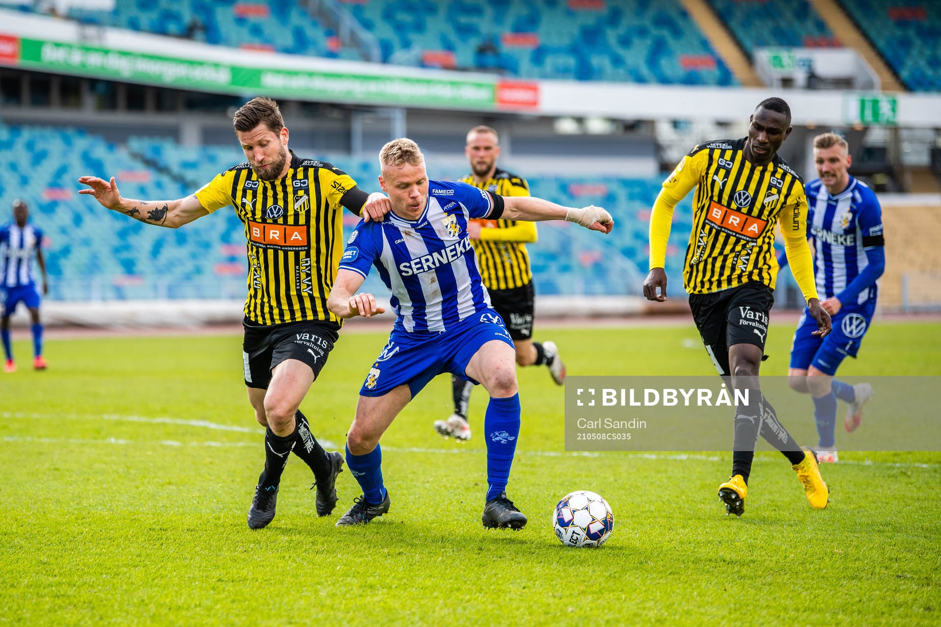 Häckens Joona Toivio och IFK Göteborgs Kolbeinn