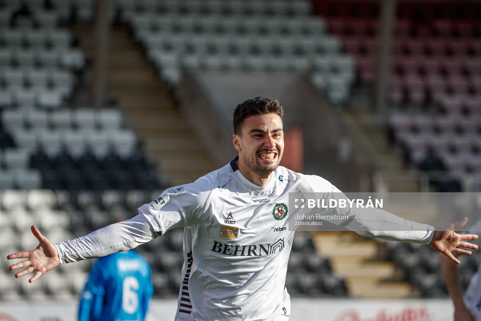 Örebros Deniz Hümmet jublar