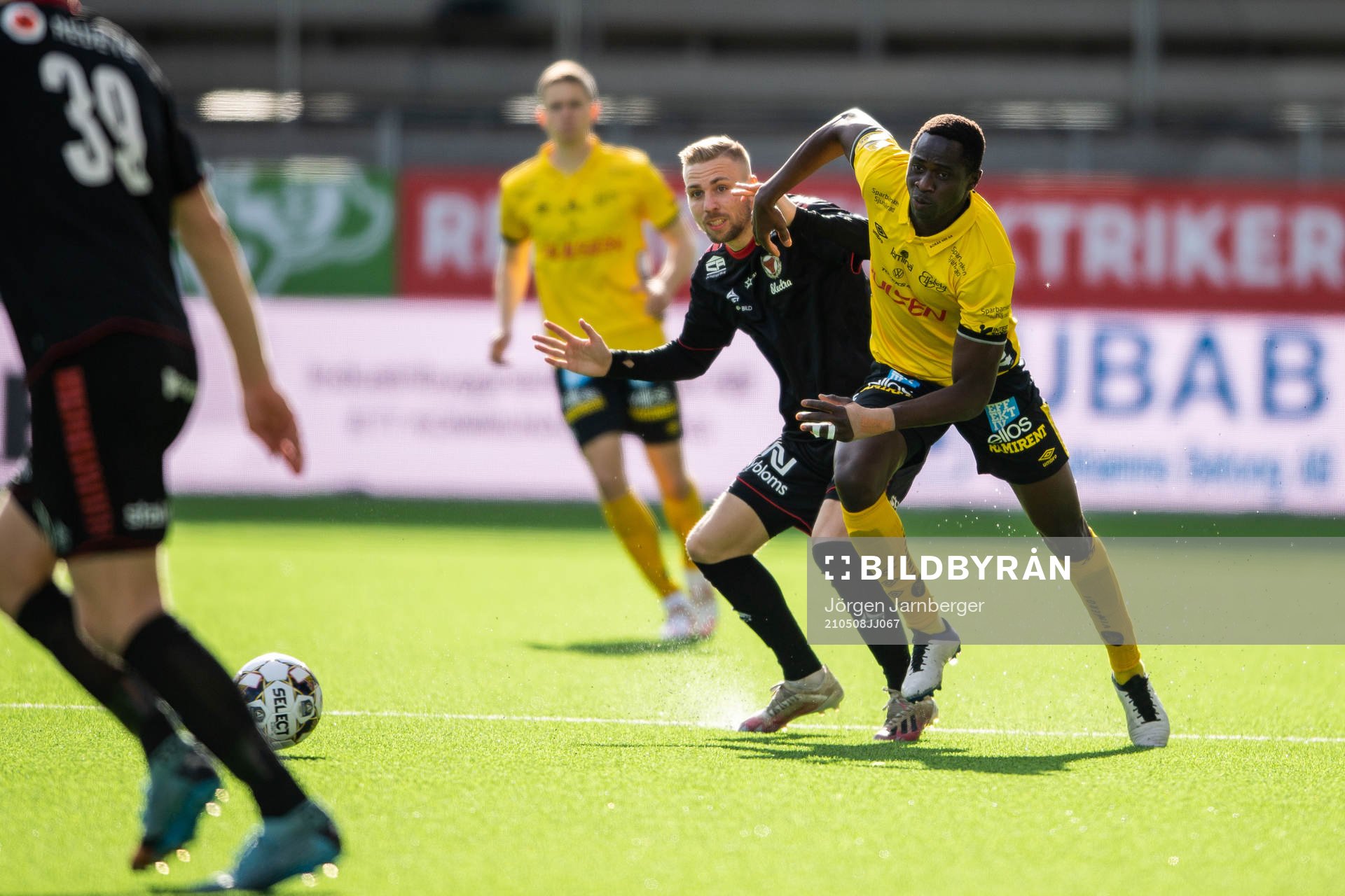 Kalmars Jonathan Ring och Elfsborgs Maudo Lamine Jarjué