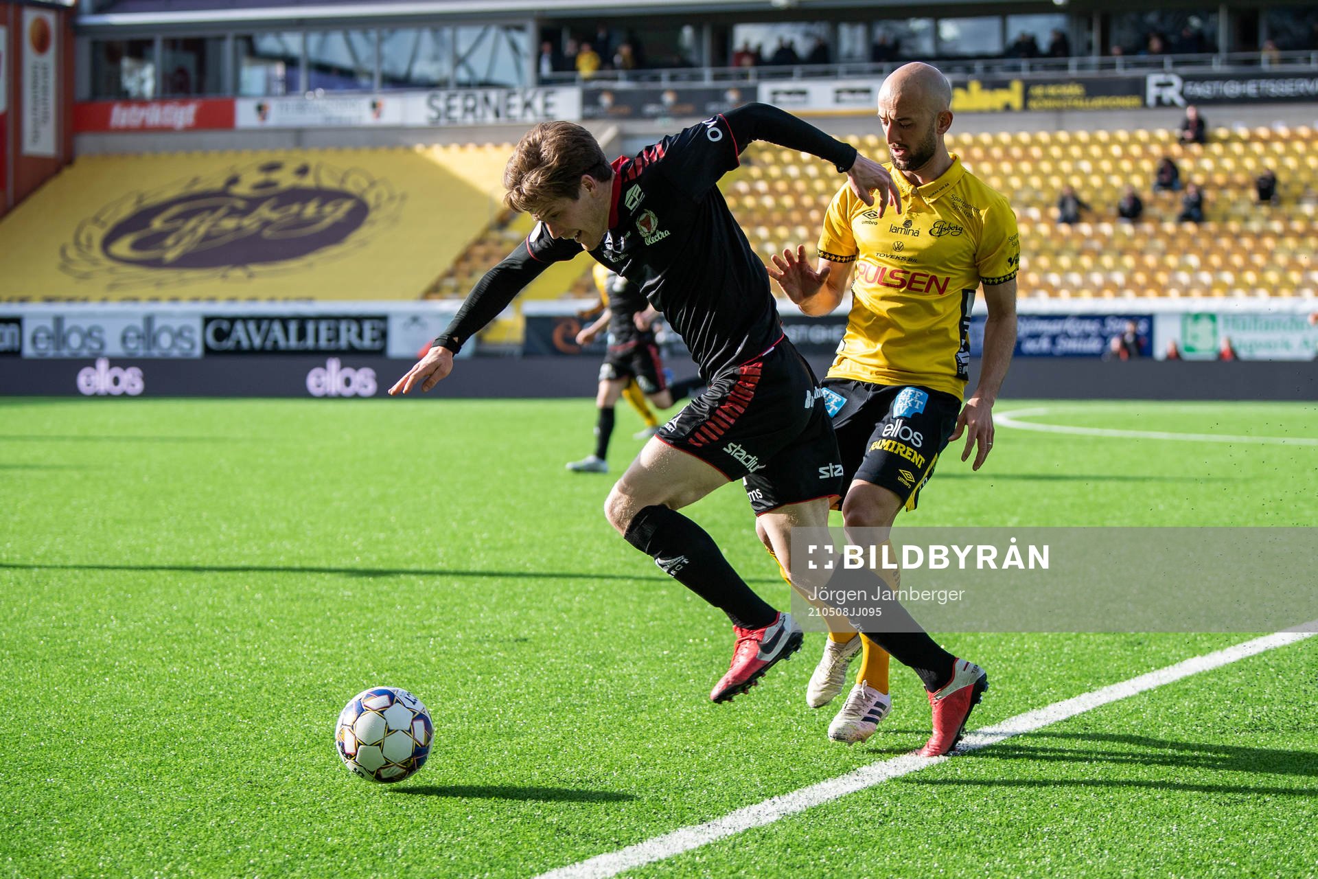 Kalmars Oliver Berg och Elfsborgs Robert Gojani