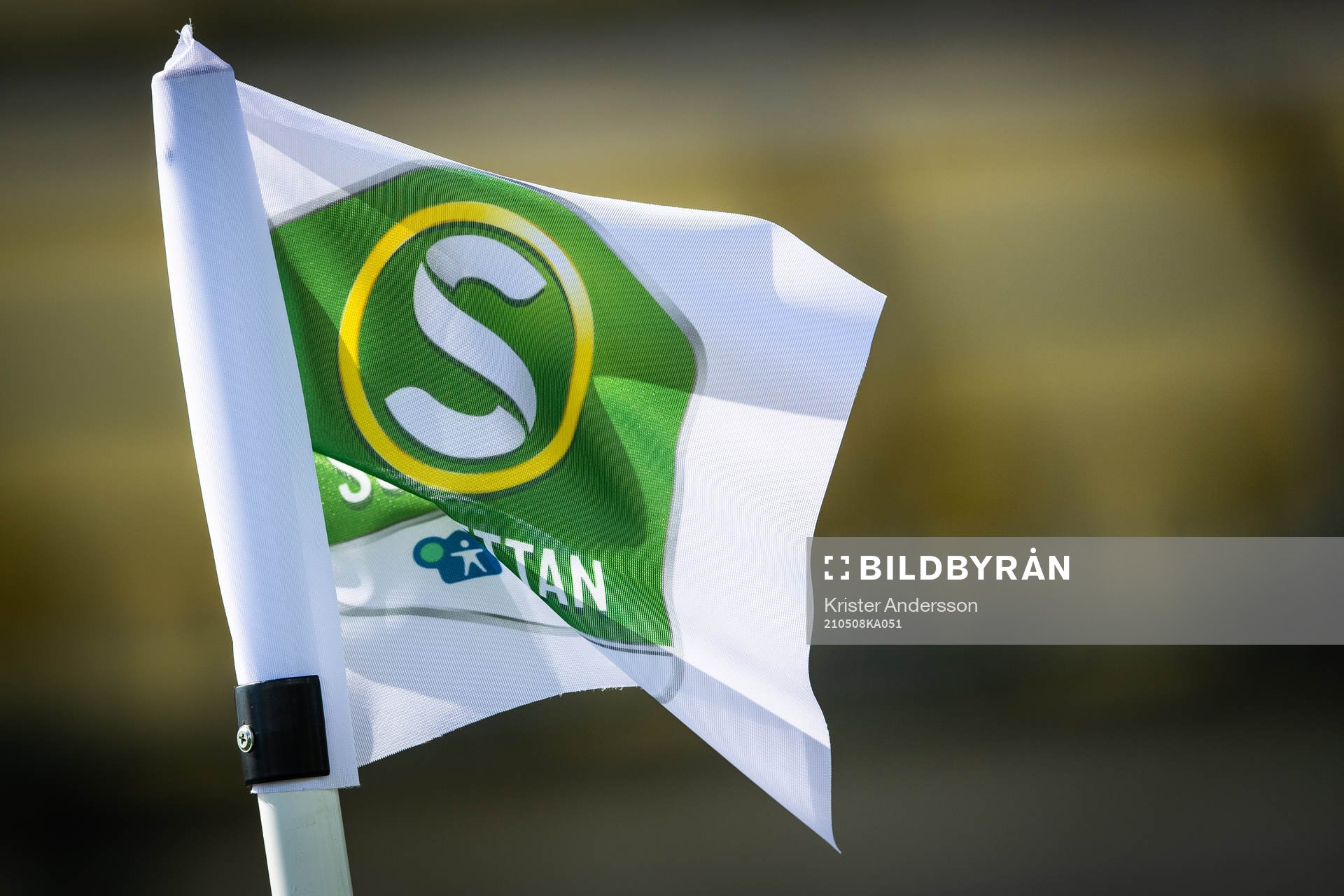 Hörnflagga med superettan
