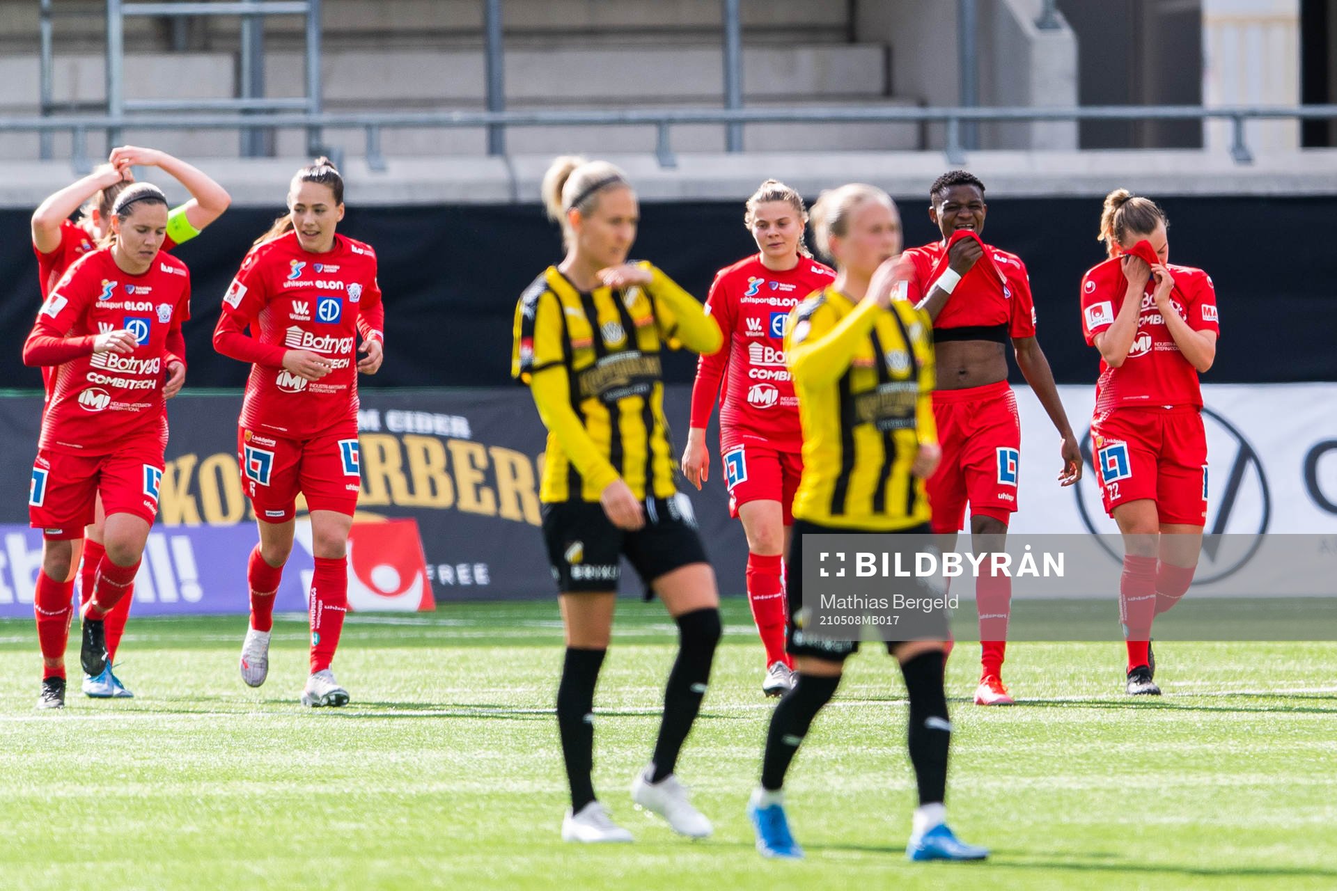 Linköpings Uchenna Grace Kanu jublar