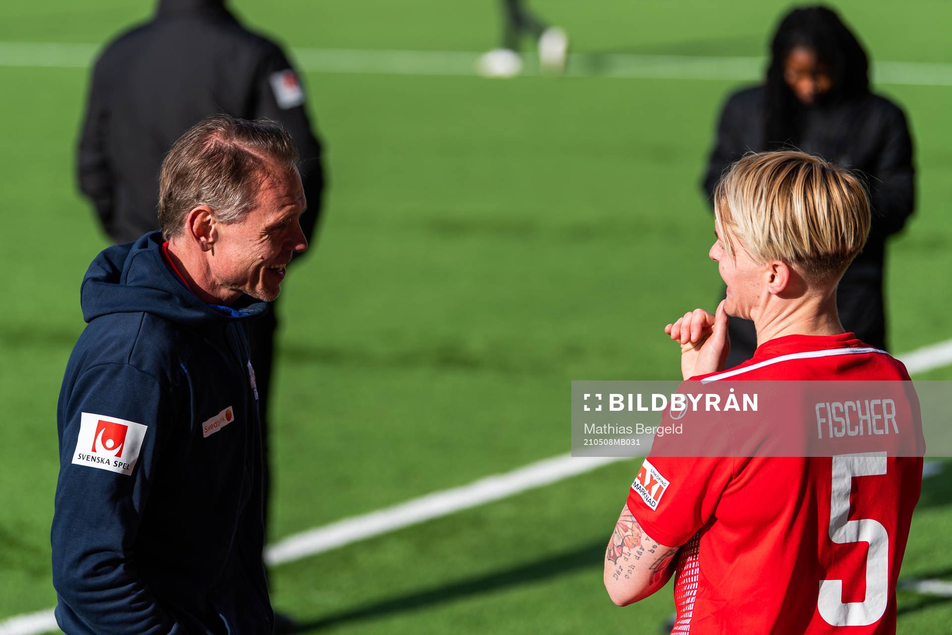 Linköpings tränare Andrée Jeglertz och Nilla Fischer