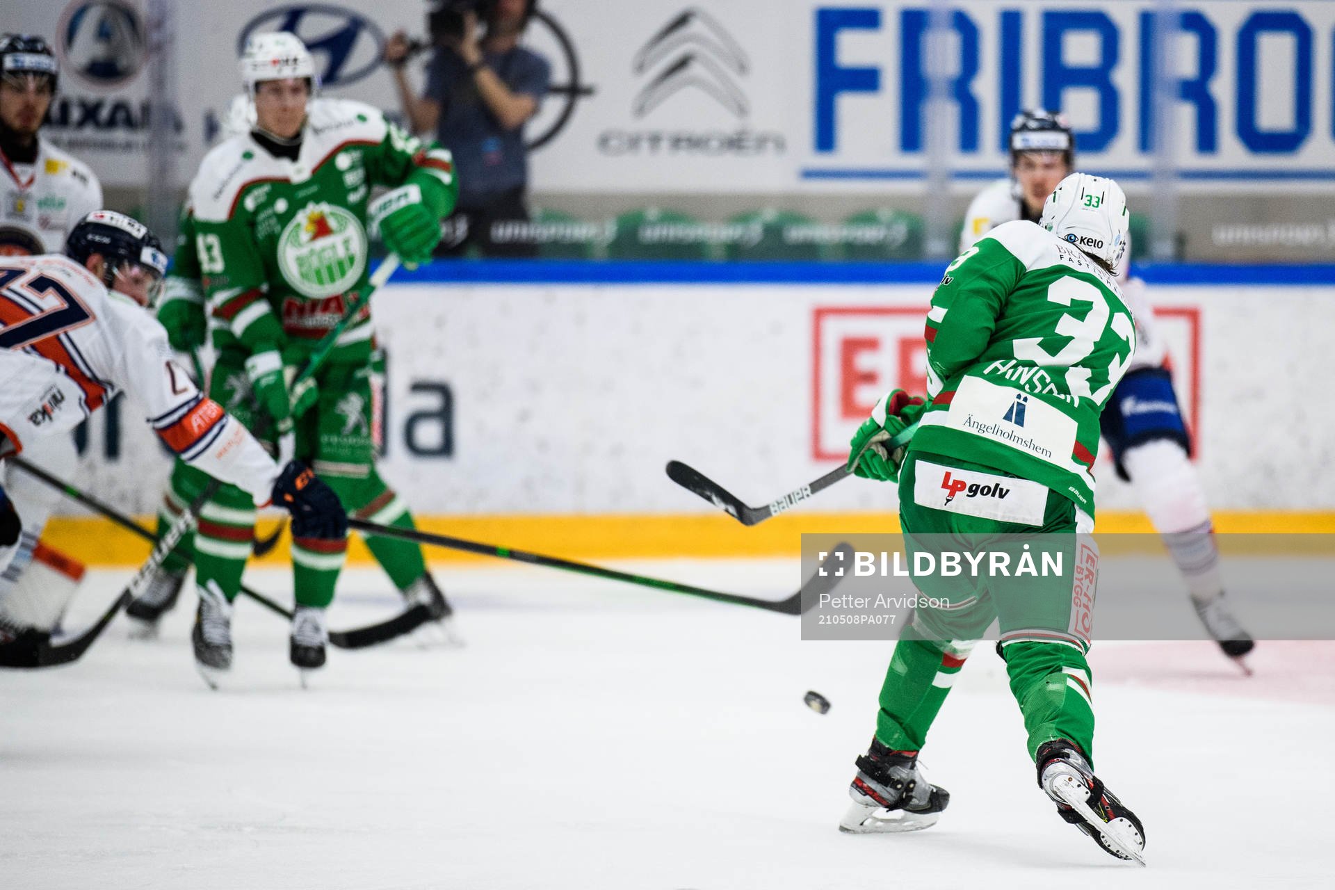 Rögles Niklas Hansson gör 2-1