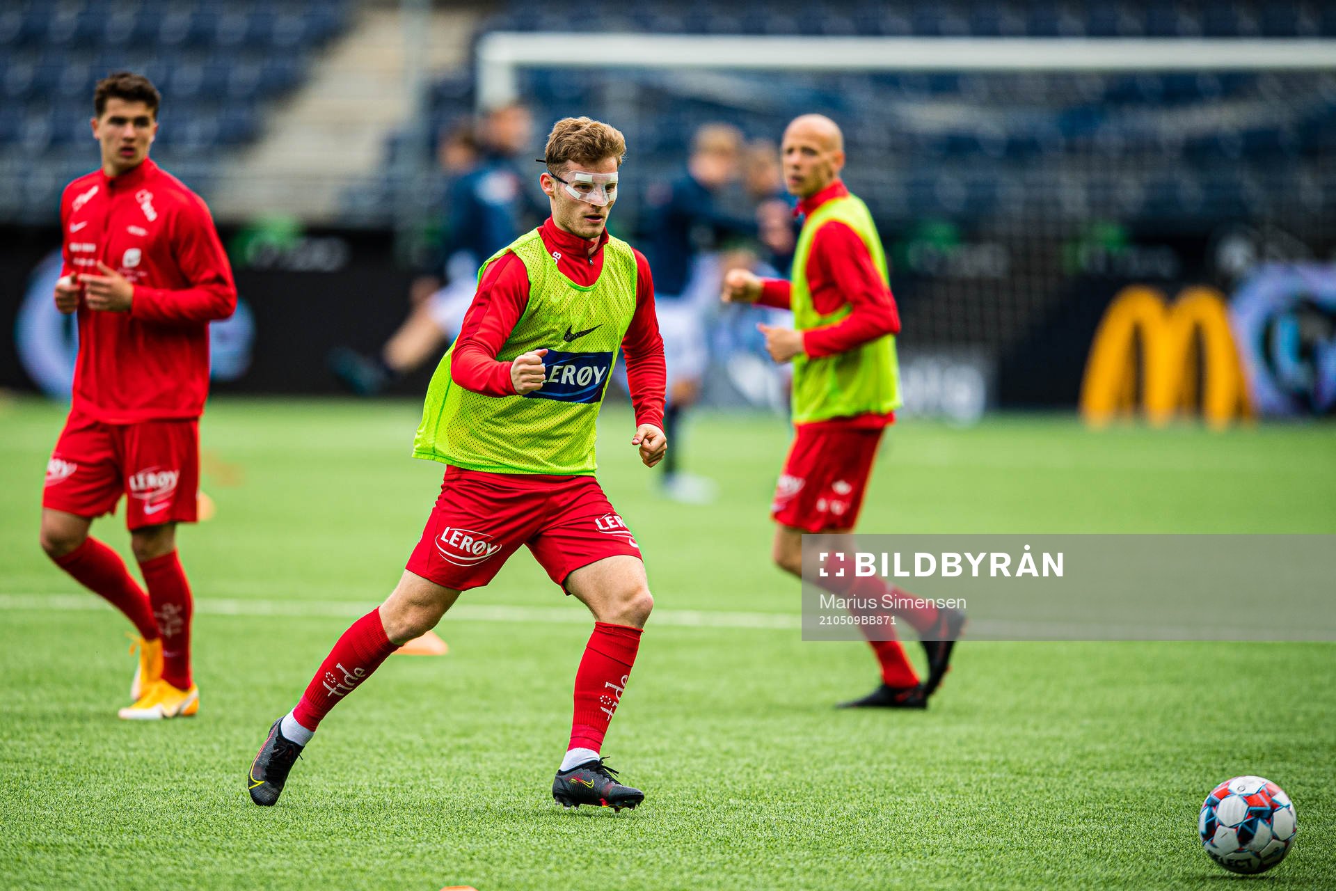 Ole Didrik Blomberg of Brann warms up