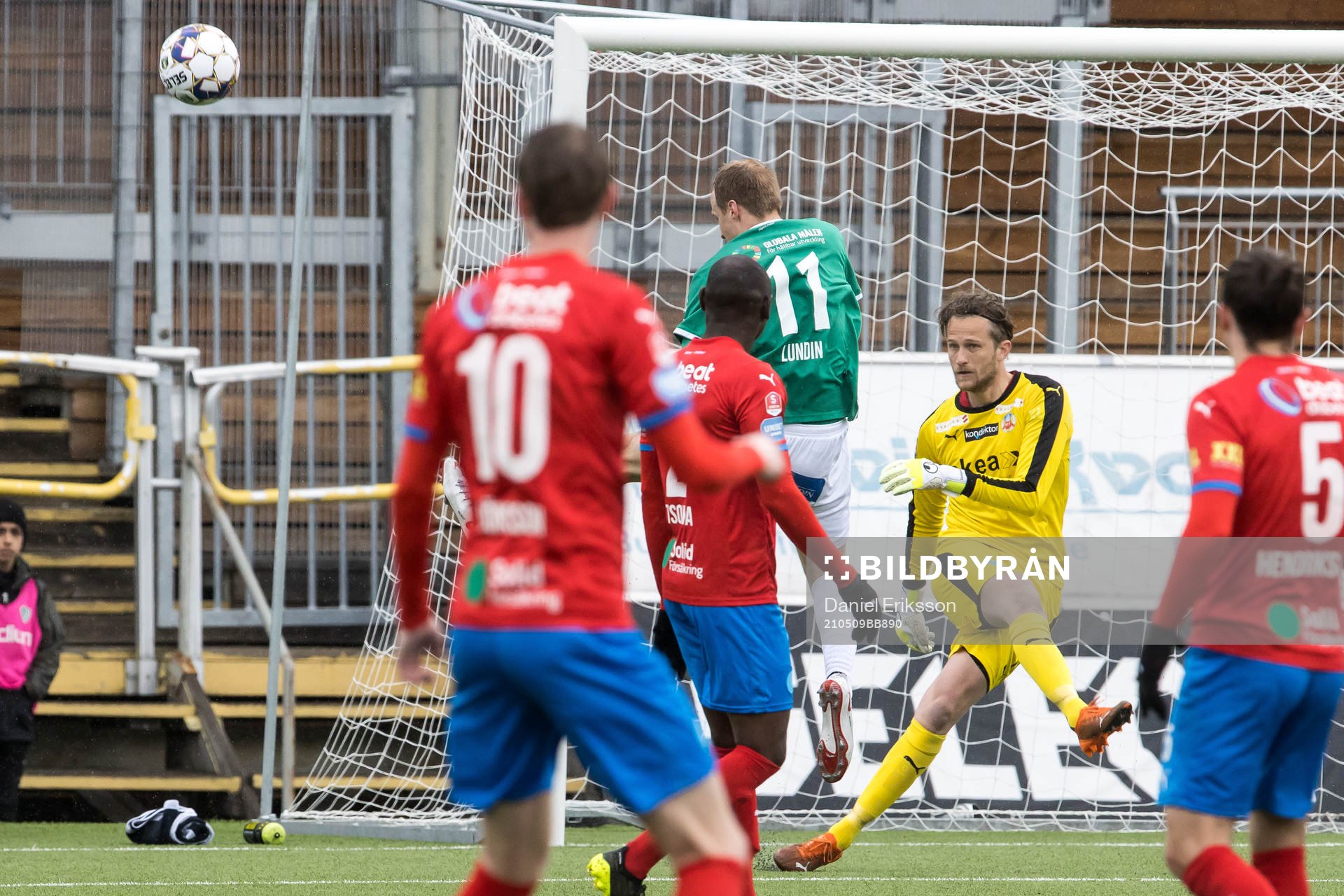 Helsingborgs målvakt Anders Lindegaard