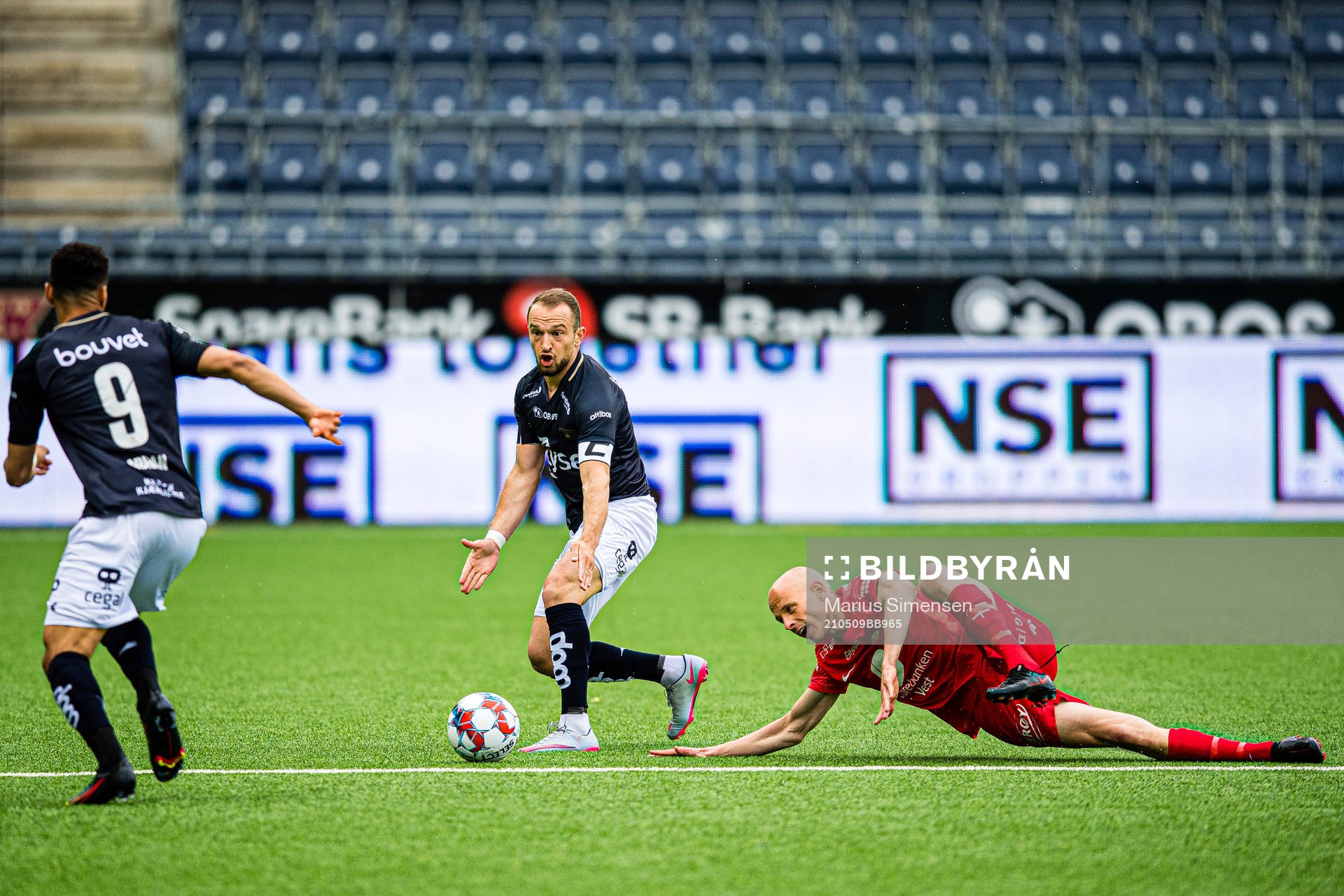 Veton Berisha of Viking and Ruben Kristiansen of Brann