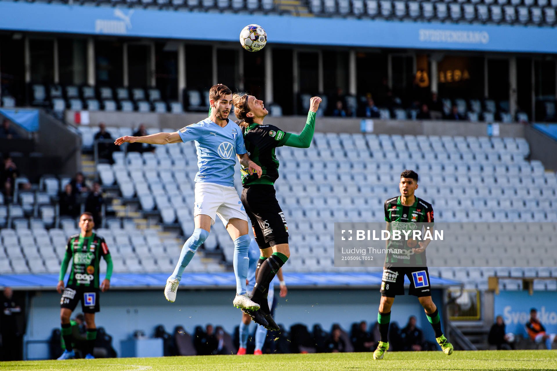 Malmö FFs Antonio Colak och Varbergs Joakim Lindner