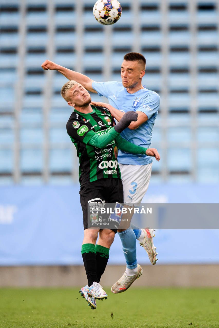 Varbergs Albin Mörfelt   och Malmö FFs Jonas Knudsen