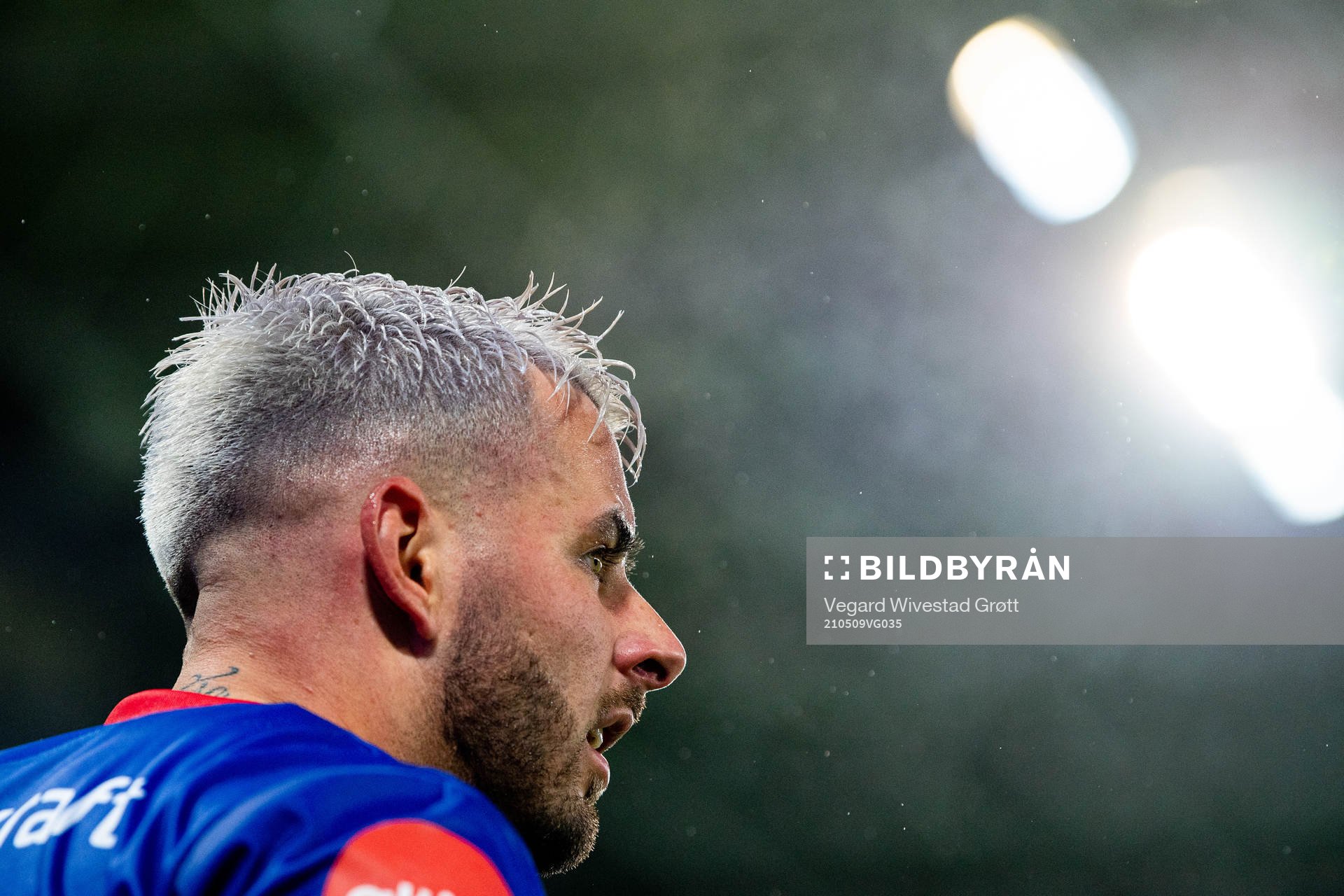 Aron Leonard Dønnum of Vålerenga during the Eliteserien football match between Vålerenga and Rosenborg on May 9, 2021 in Oslo. 