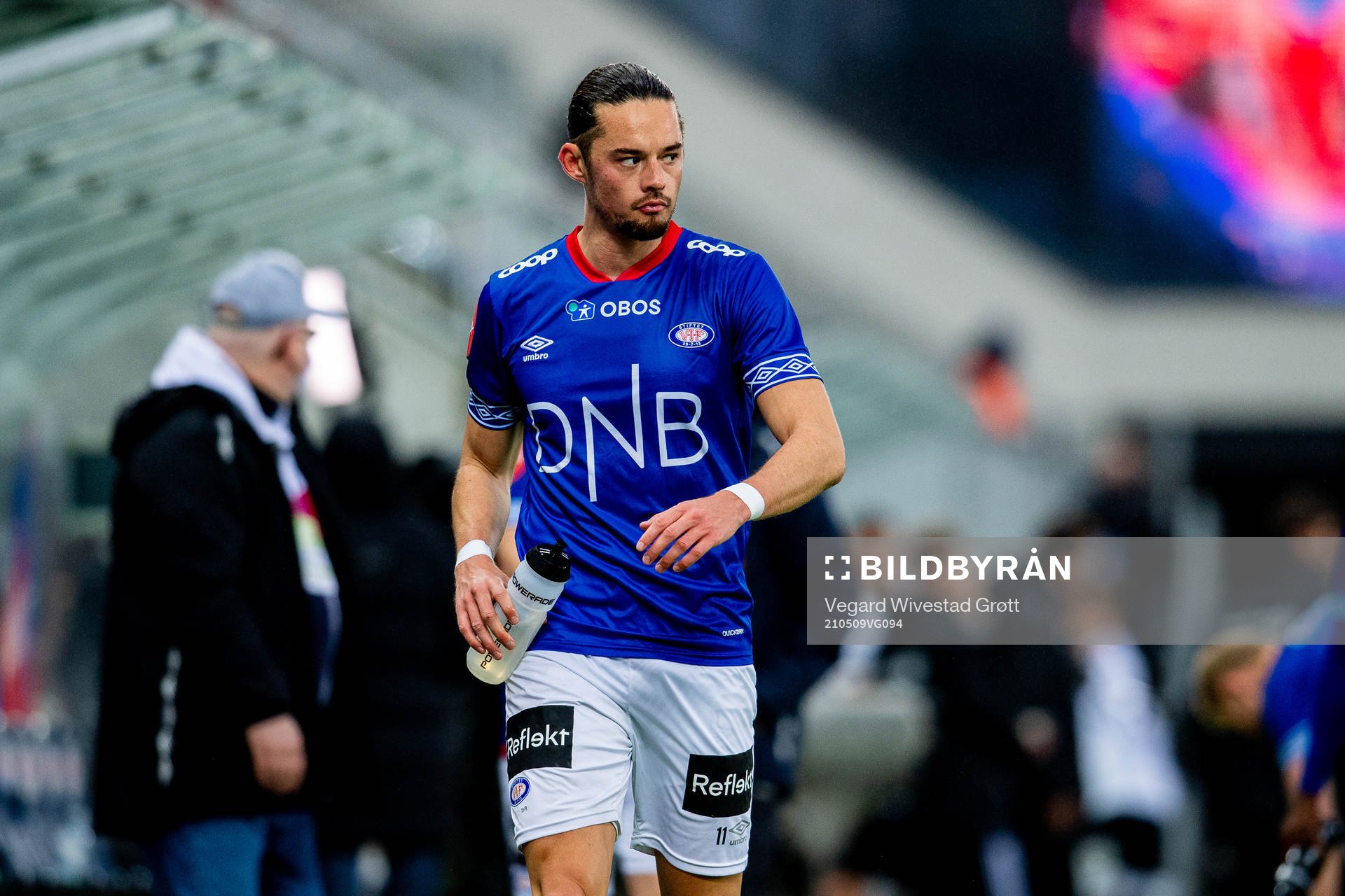 Amor Yonas Layoni of Vålerenga at half-time