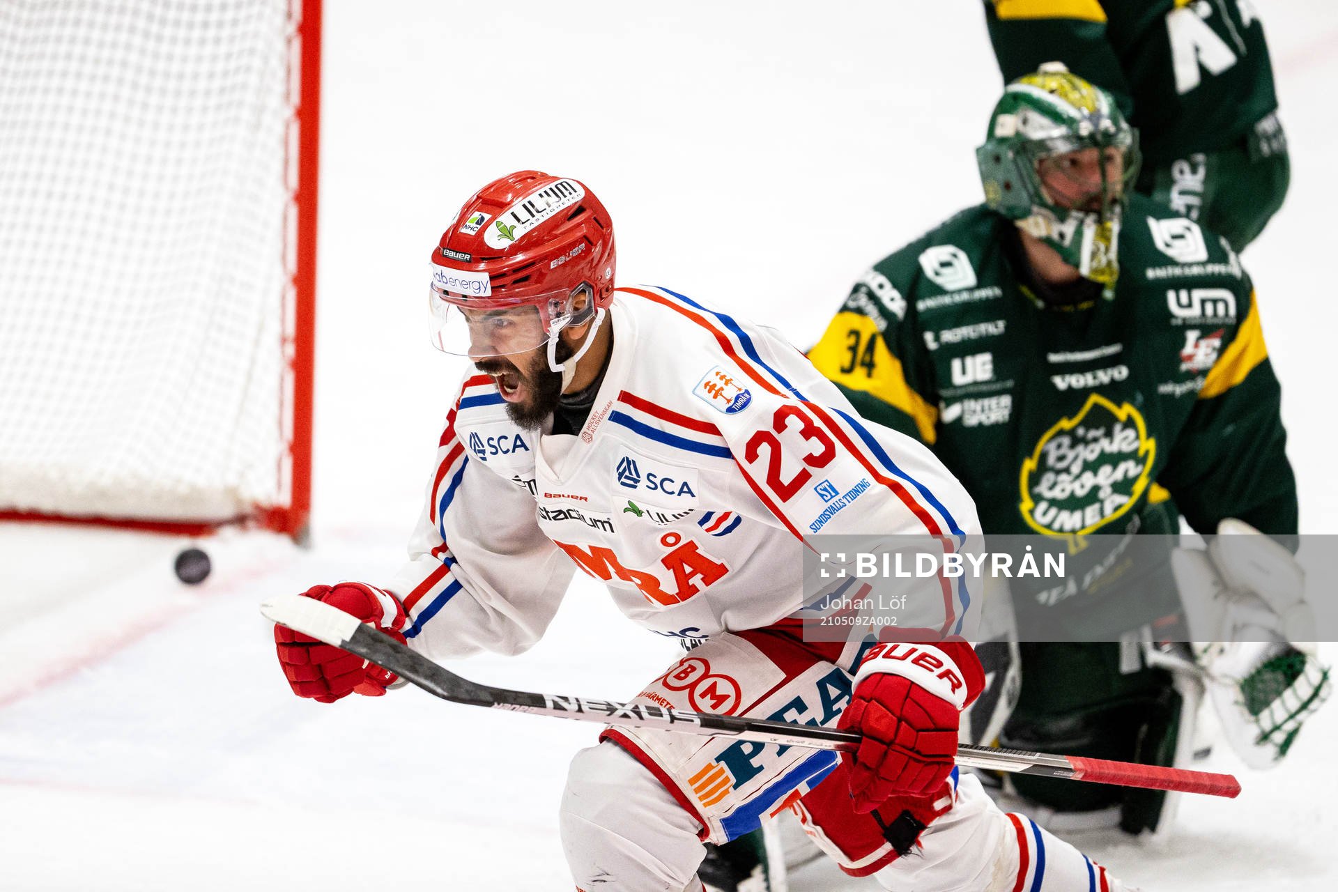 Timrås Jeremy Boyce-Rotevall jublar