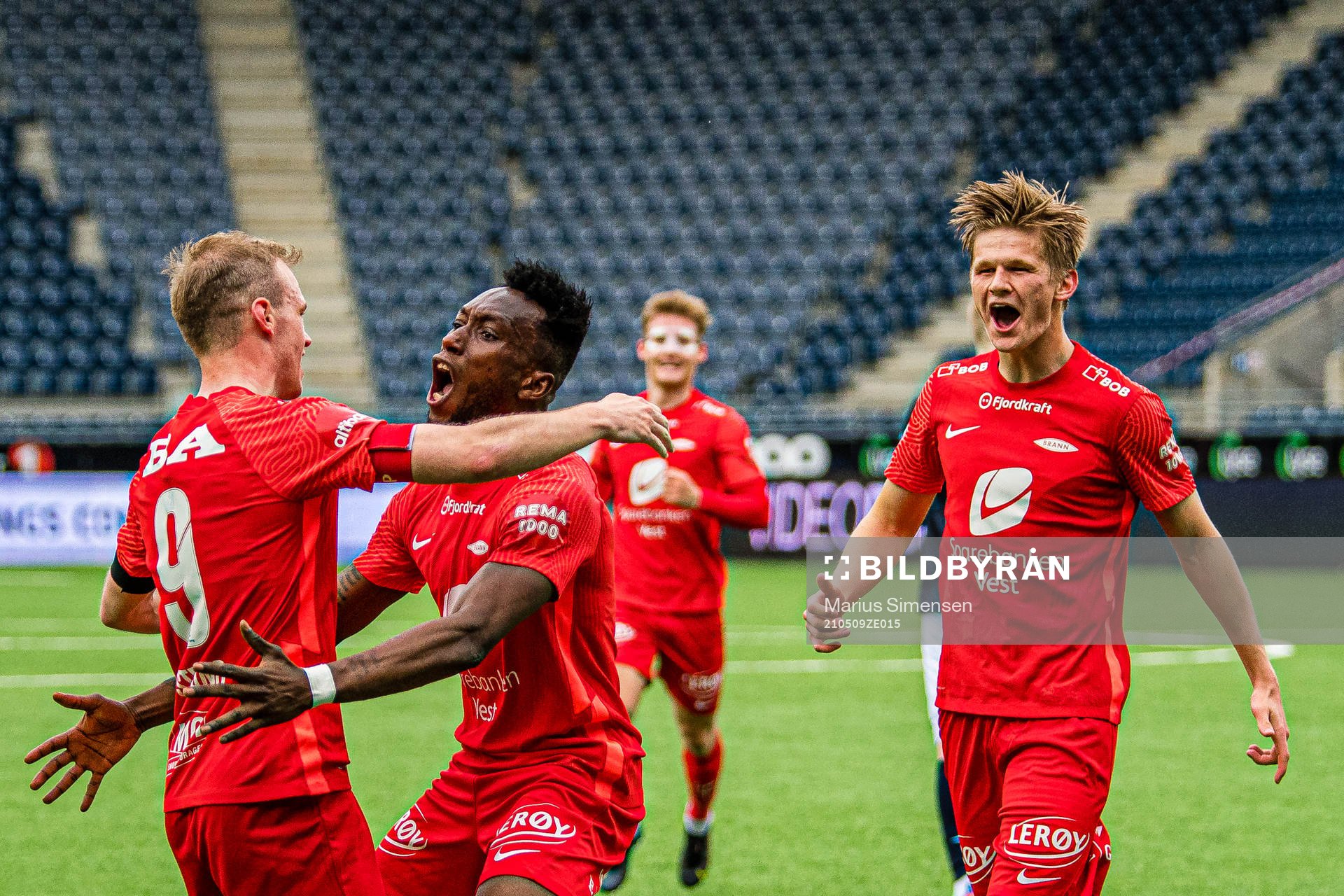 Karamoko Daouda Bamba of Brann celebrates
