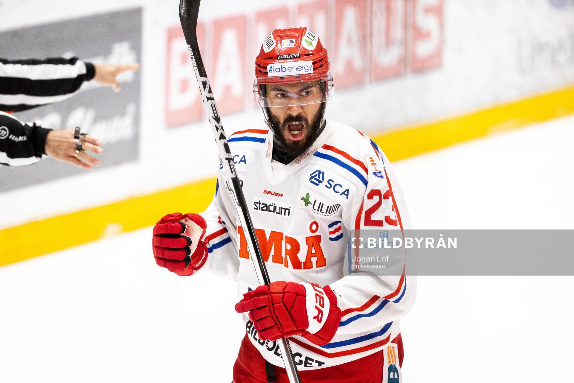 Timrås Jeremy Boyce-Rotevall jublar