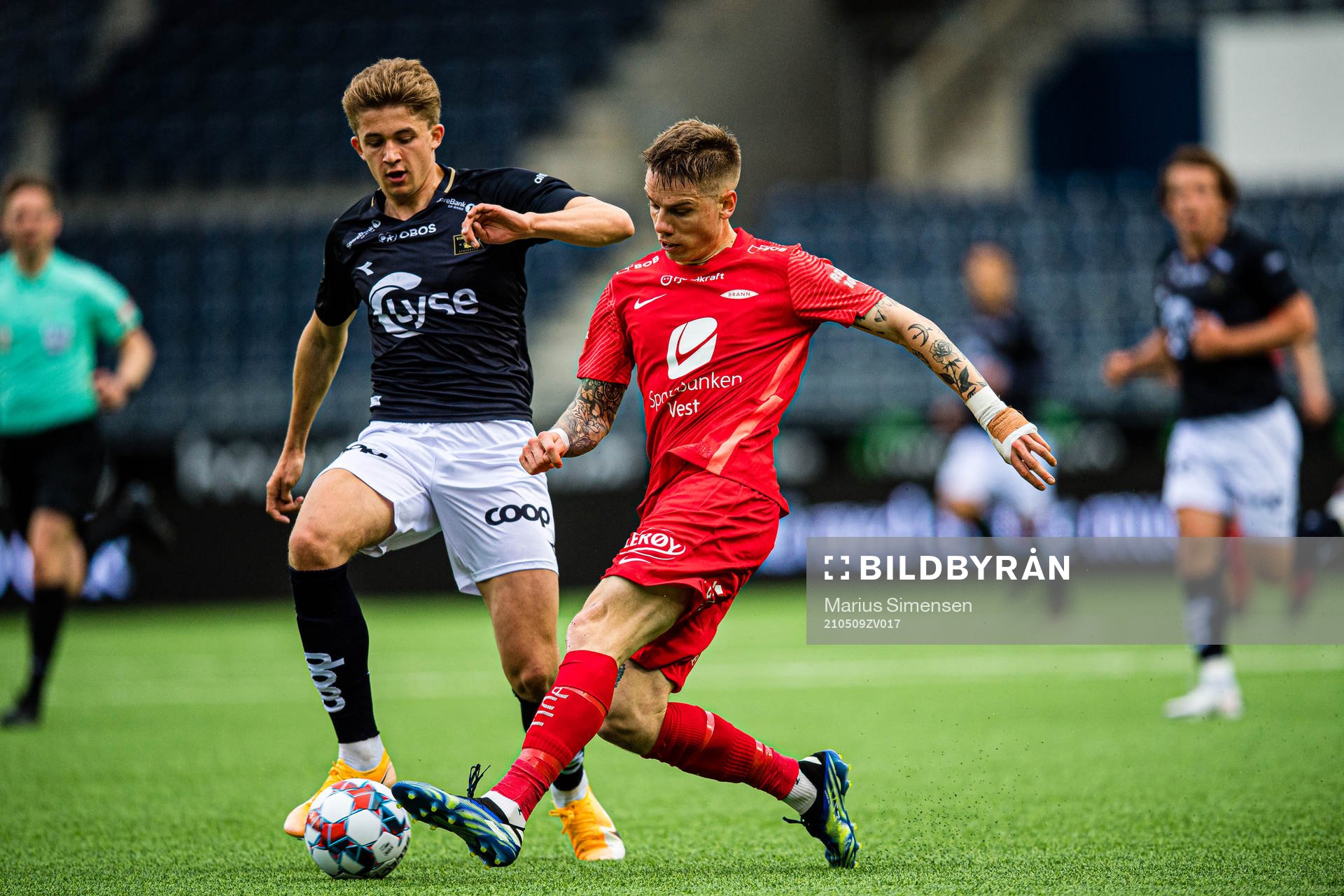 Henrik Heggheim of Viking and Robert Thomas Taylor of Brann