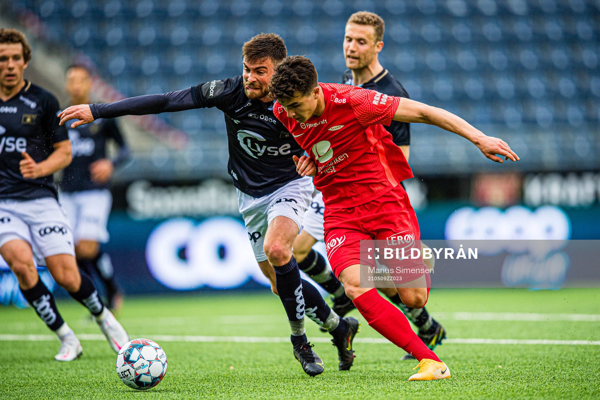 Sondre Flem Bjørshol of Viking and Filip Møller Delaveris