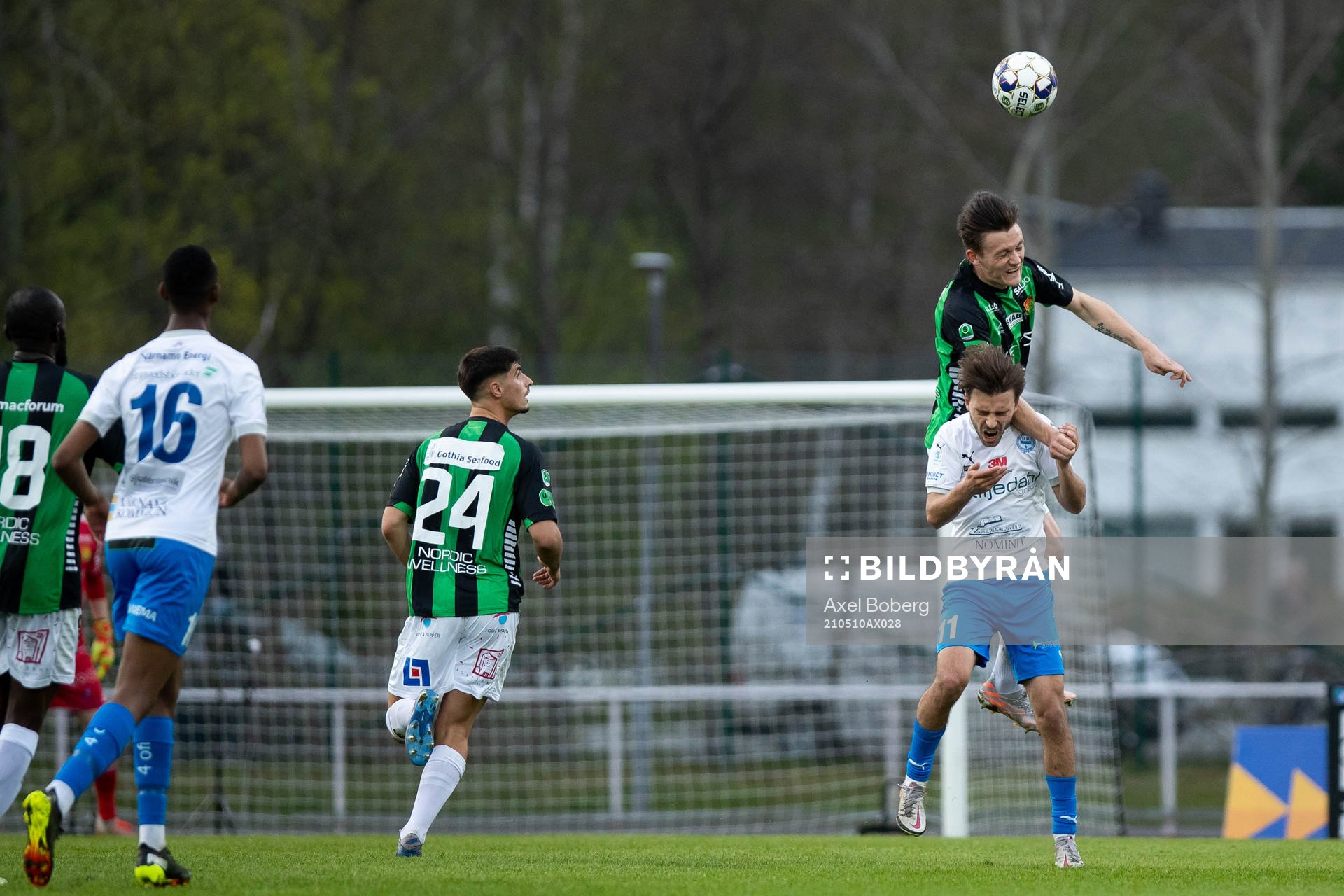 GAIS Daniel Hultqvist och Värnamos Edvin Becirovic