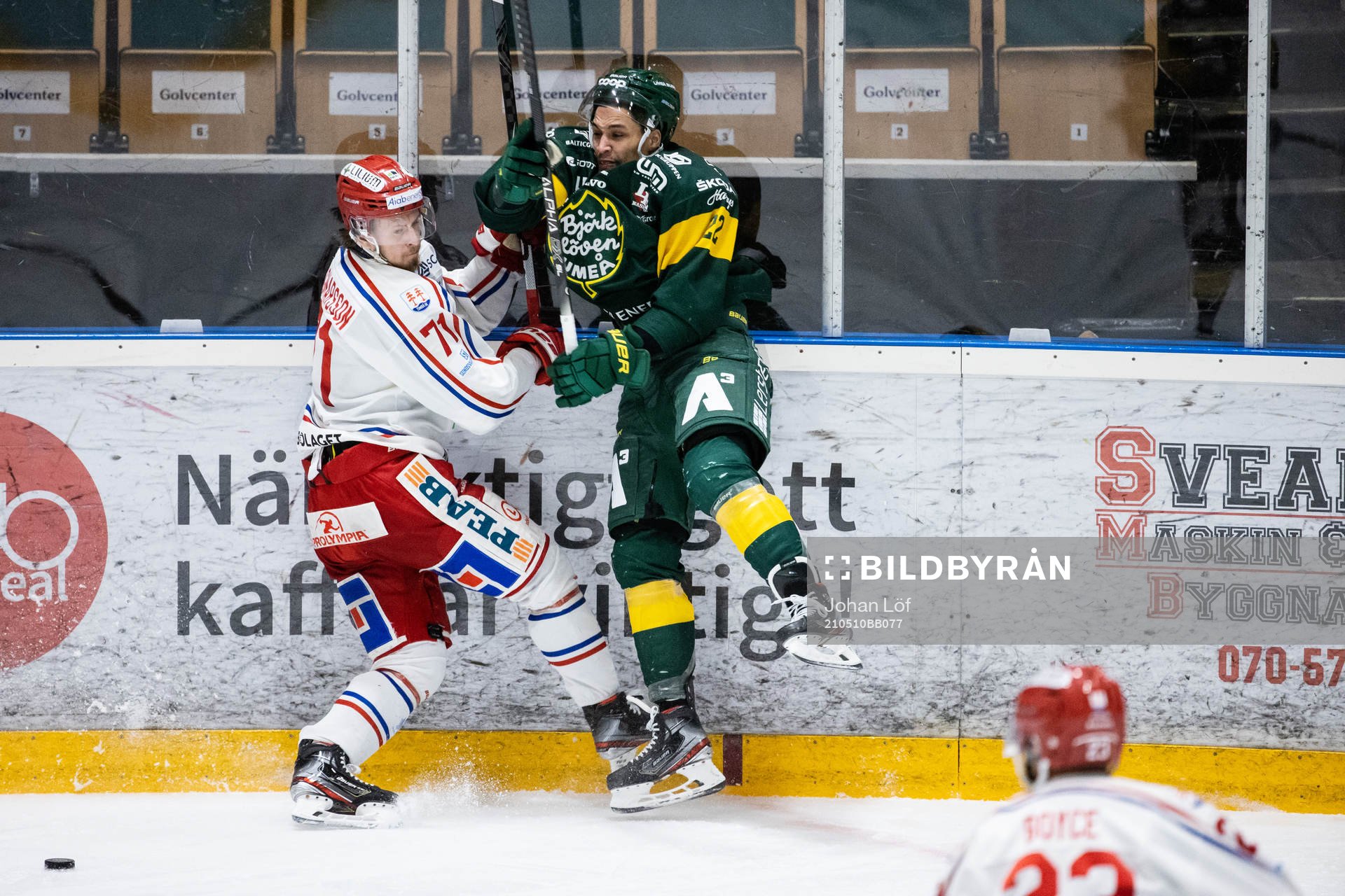 Timrås Jakob Ragnarsson och Björklövens Joshua Thomas