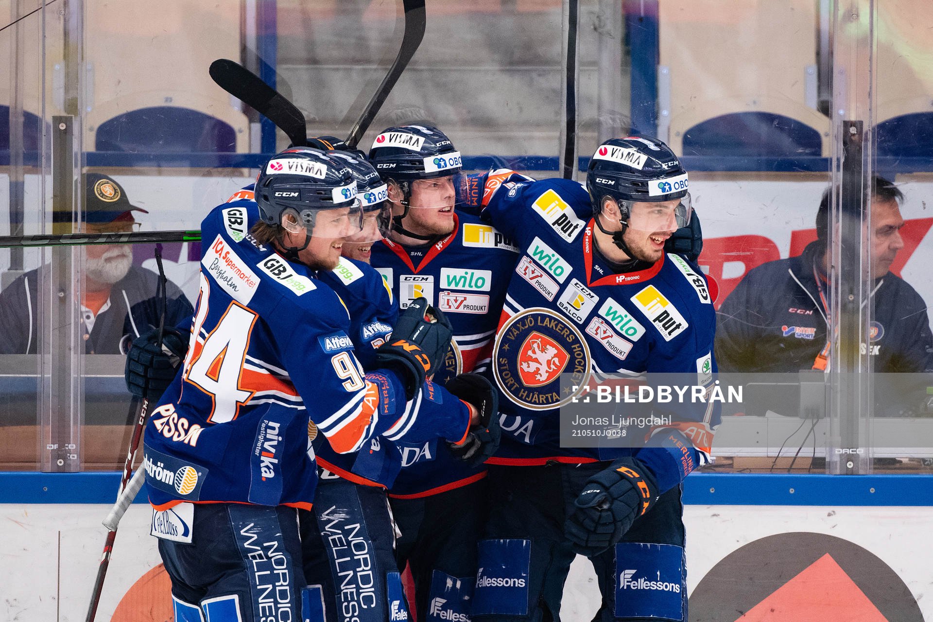 Växjös Fredrik Karlström jublar